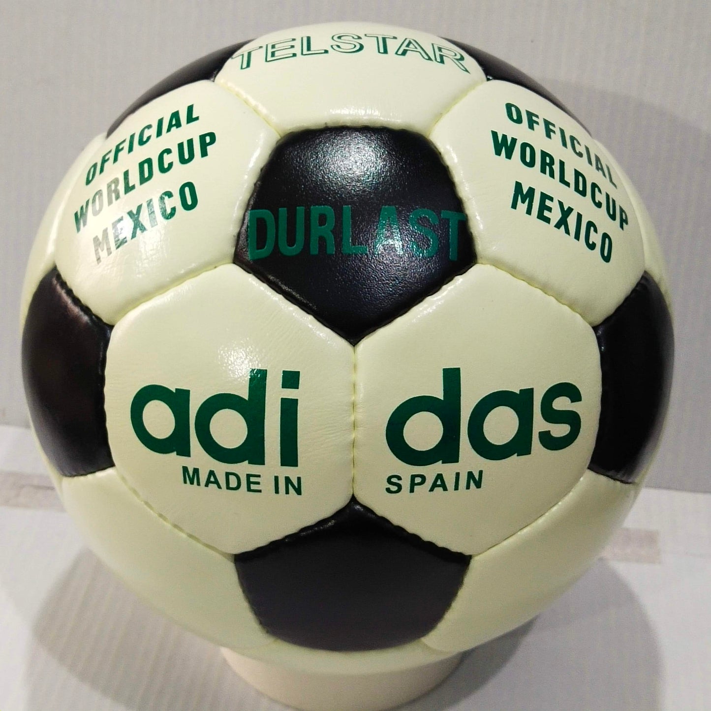 Adidas Telstar Durlast | 1970 FIFA WORLDCUP BALL | Genuine Leather SIZE 5 02