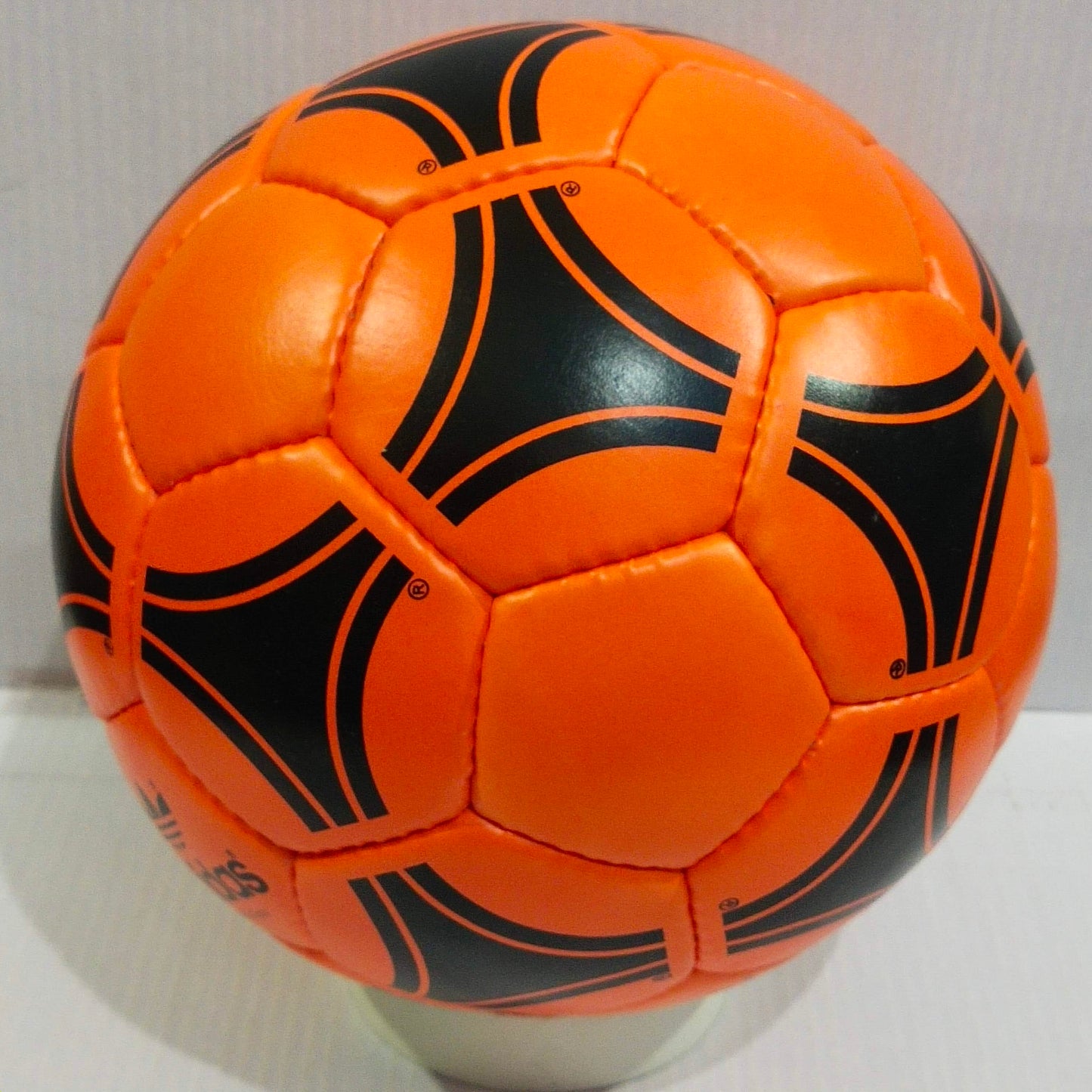 Adidas Tango Espana | FIFA World Cup 1982 | Winter Ball | Genuine Leather l SIZE 5 06
