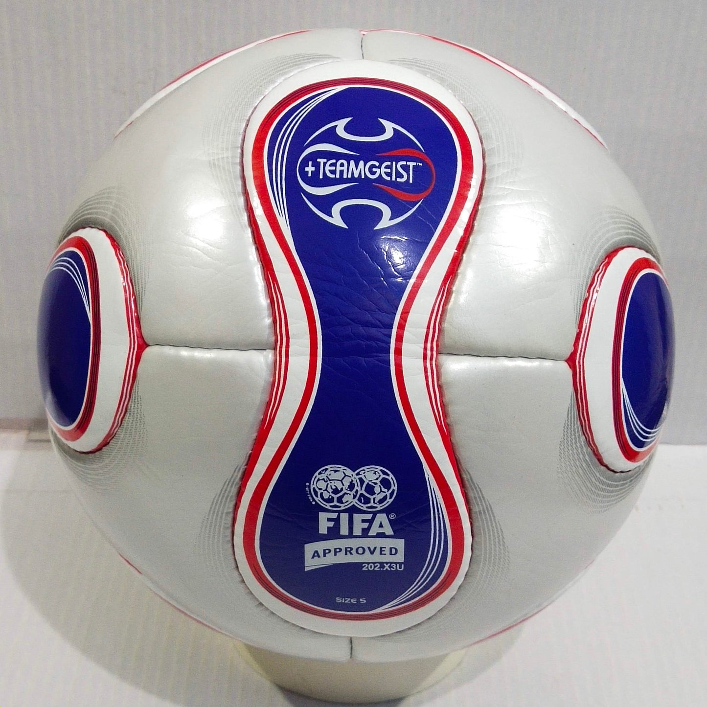 Adidas Teamgeist | 2007 FIFA Women World Cup | SIZE 5 01