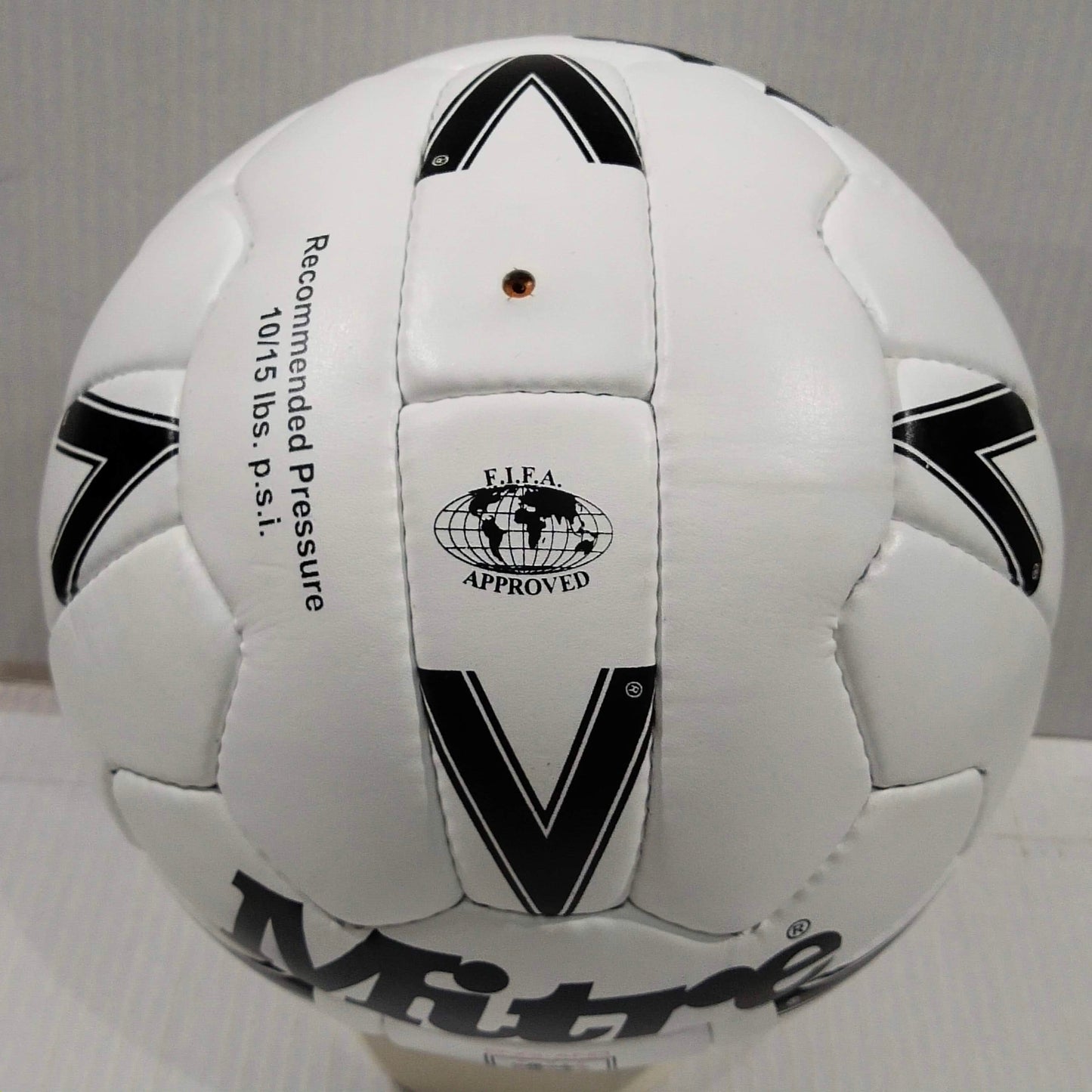 Mitre | Delta 1000 | 1988 | The Football Association | Genuine Leather | Size 5 03