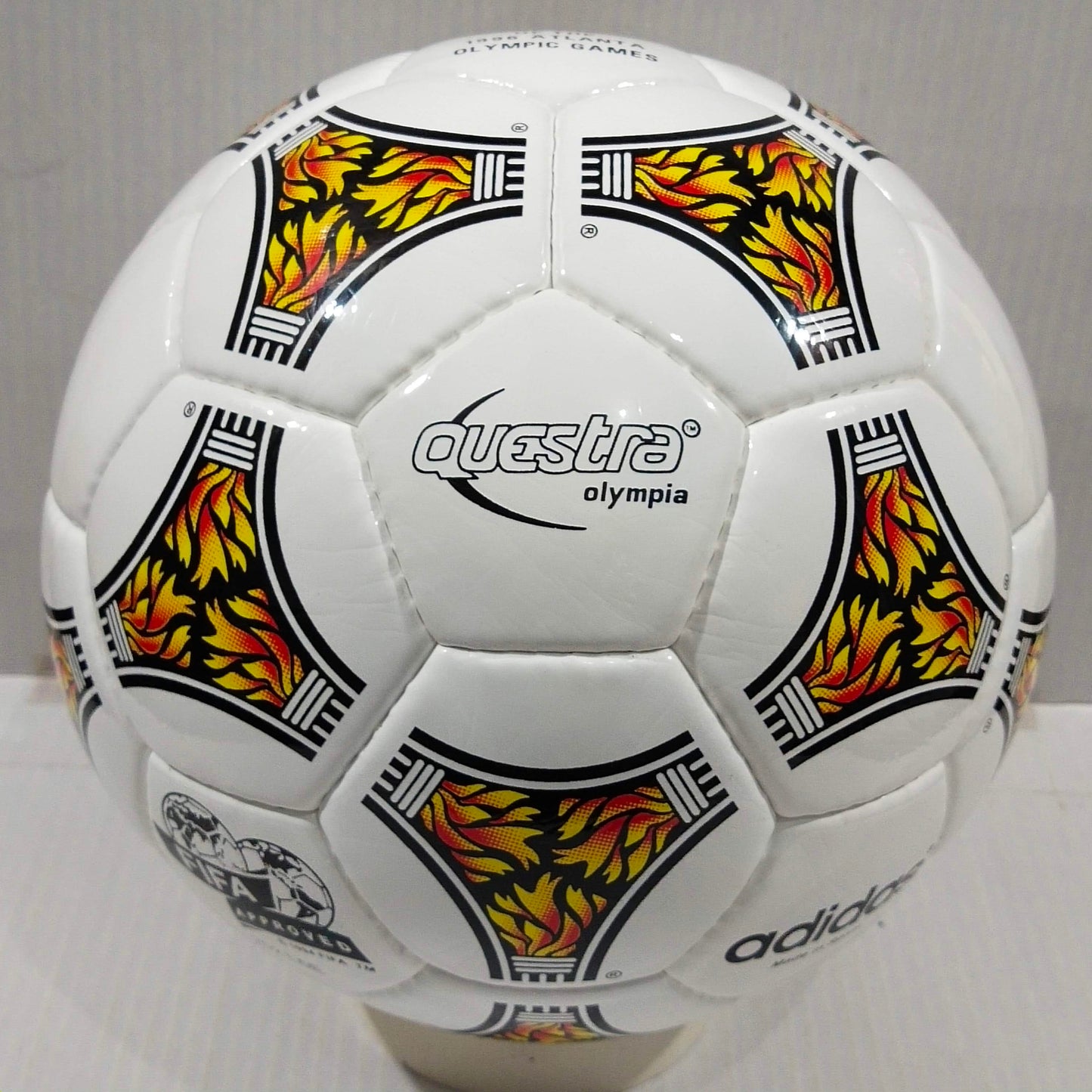 Adidas Questra Olympia | Official Summer Olympics Football United States | 1996 | Size 5 01