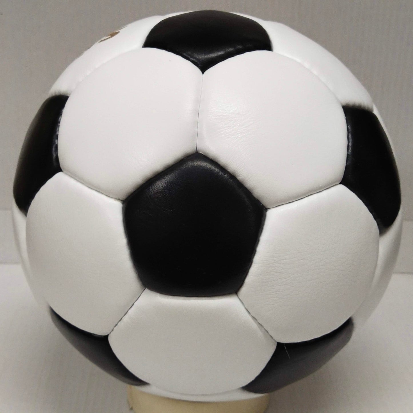 Adidas Telstar Durlast | 1970 FIFA WORLDCUP BALL | Genuine Leather SIZE 5 05