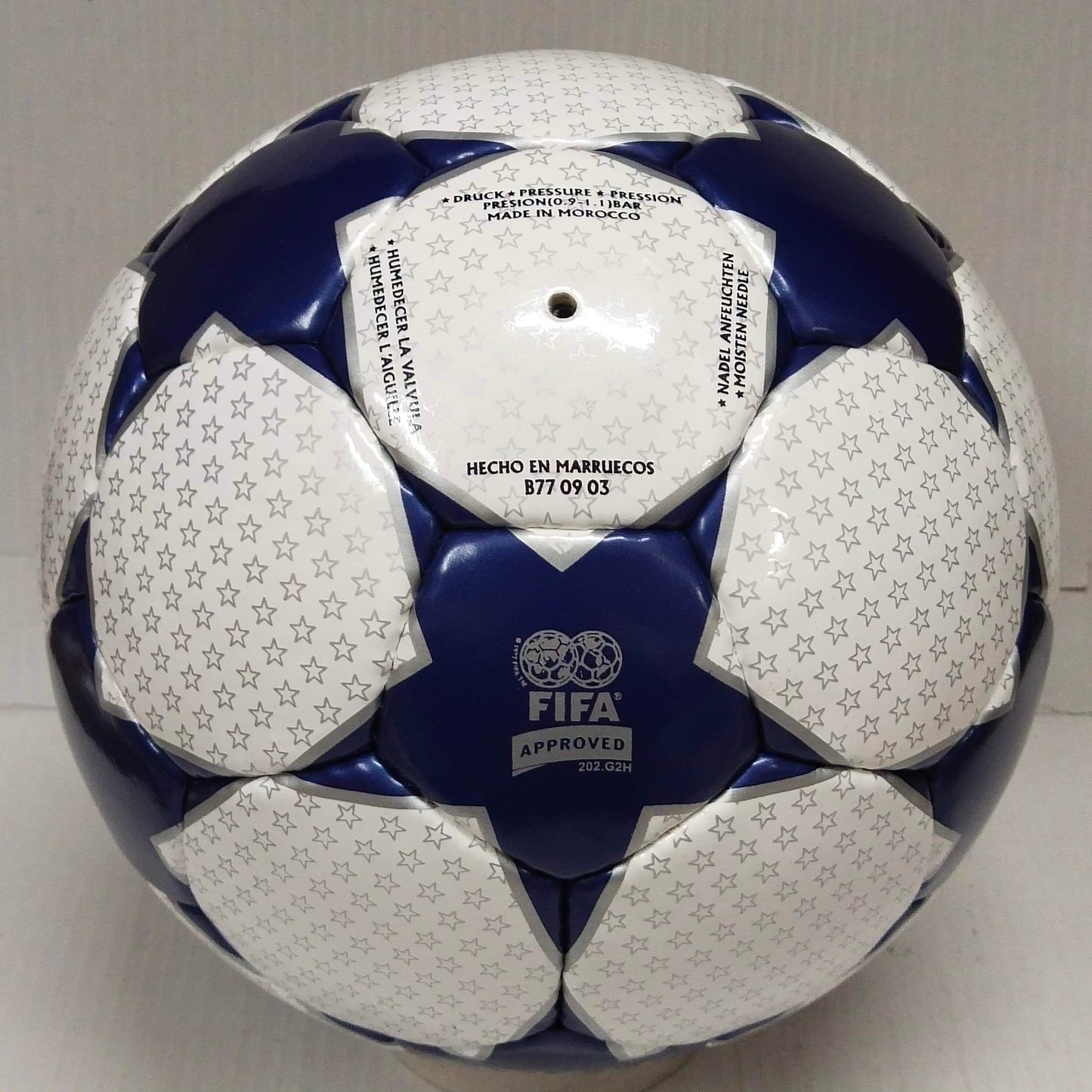 Adidas Finale AufSchalke | 2003-2004 | Final Ball | UEFA Champions League Ball | Size 5 03