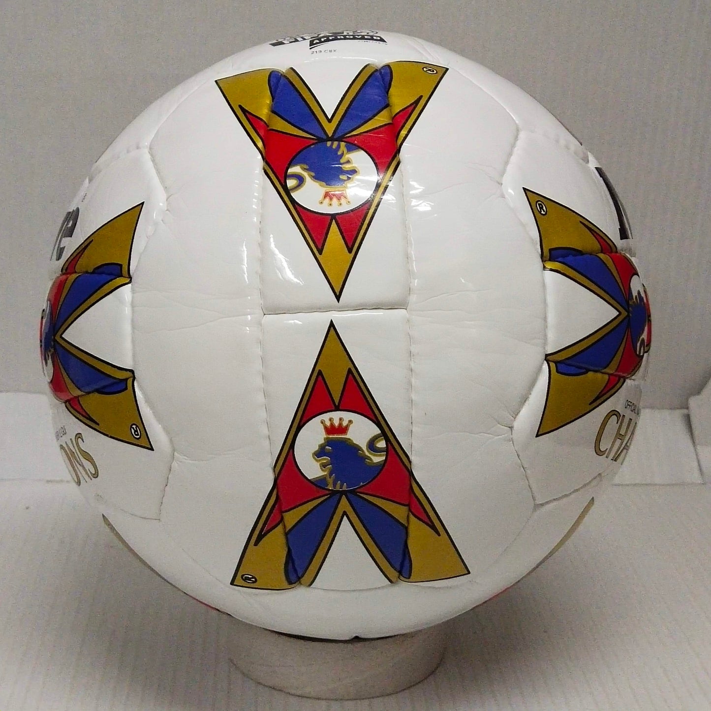 Mitre Ultimax | Champions | 90s | The FA Premier League | Size 5 06