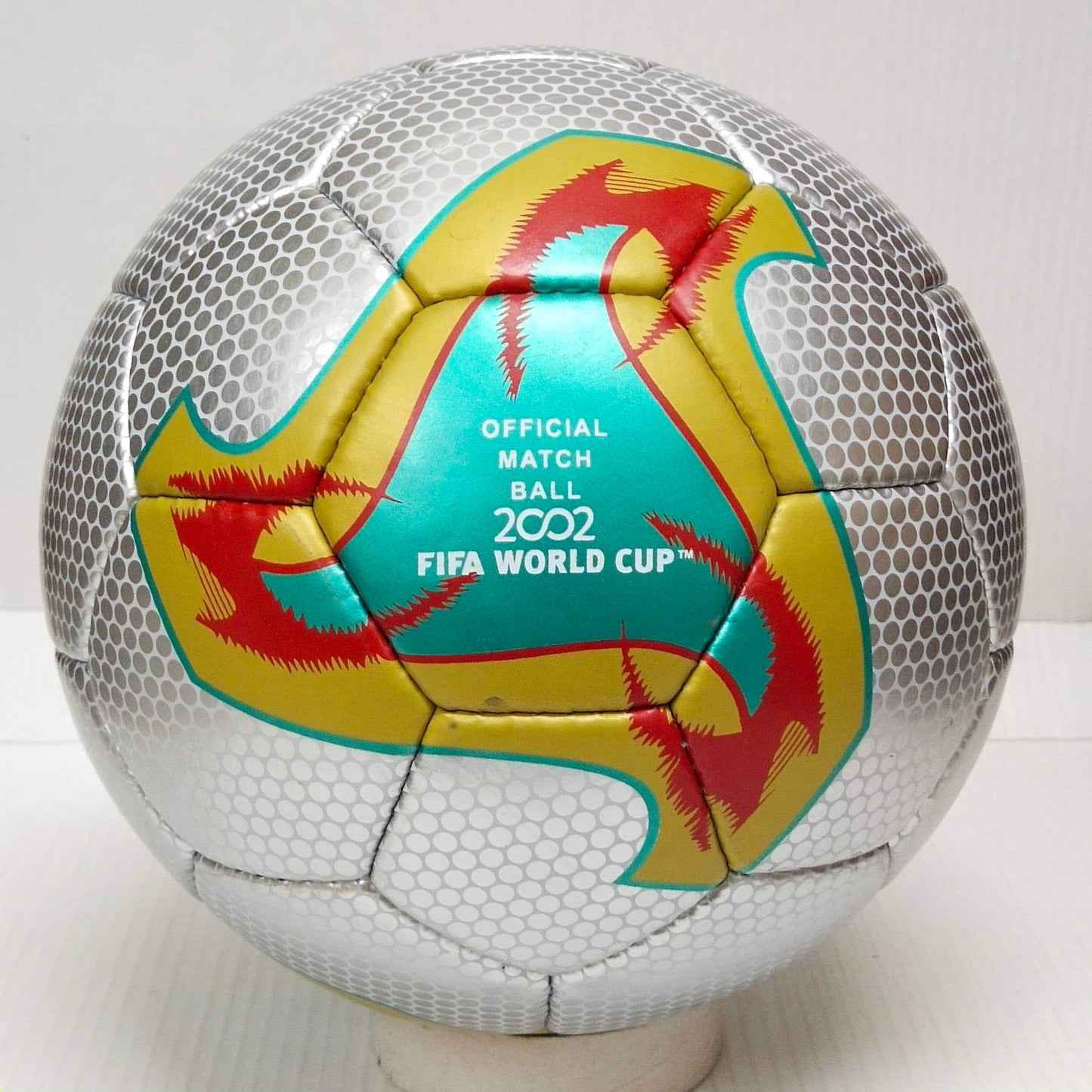 Adidas Fevernova | Silver Edition | SIZE 5 02