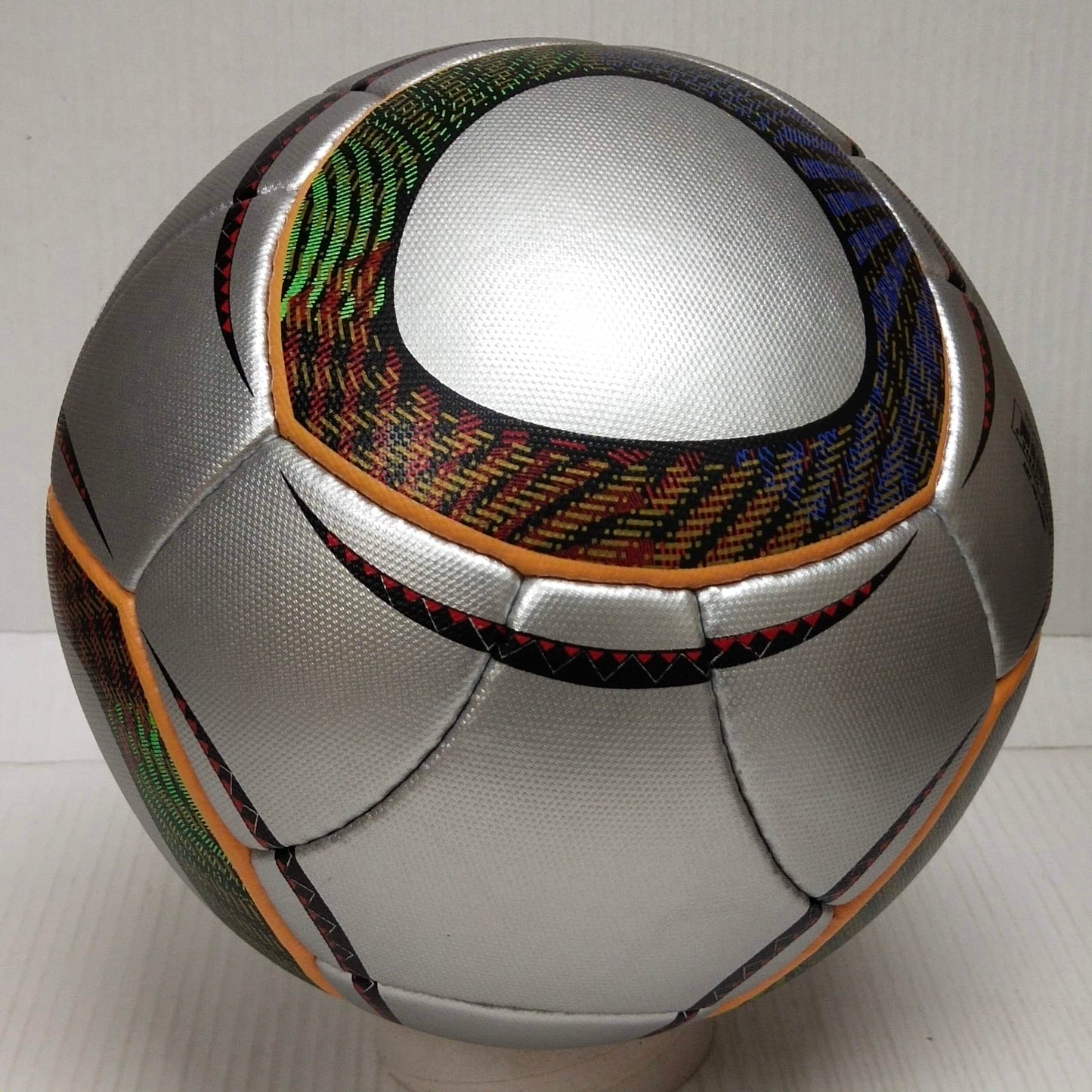 Adidas Jabulani | 2010 | PowerSilver | Silver Chrome Edition | SIZE 5 05