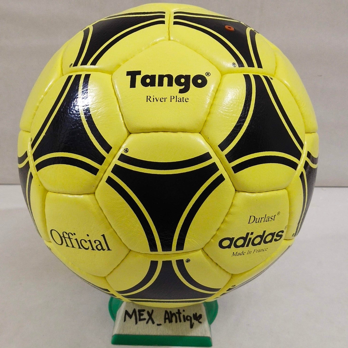 Adidas Tango River Plate | 1978 | Yellow Ball | Fluro Flare | Genuine Leather SIZE 5 01