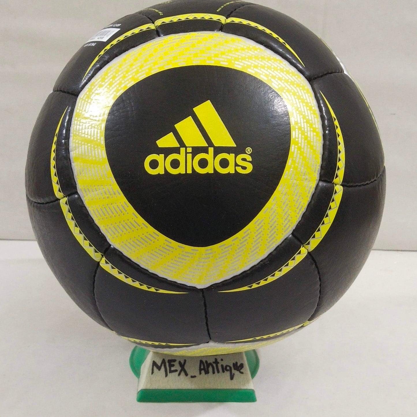 Adidas Jabulani | 2010 | Black Edition | Snowball | SIZE 5 04