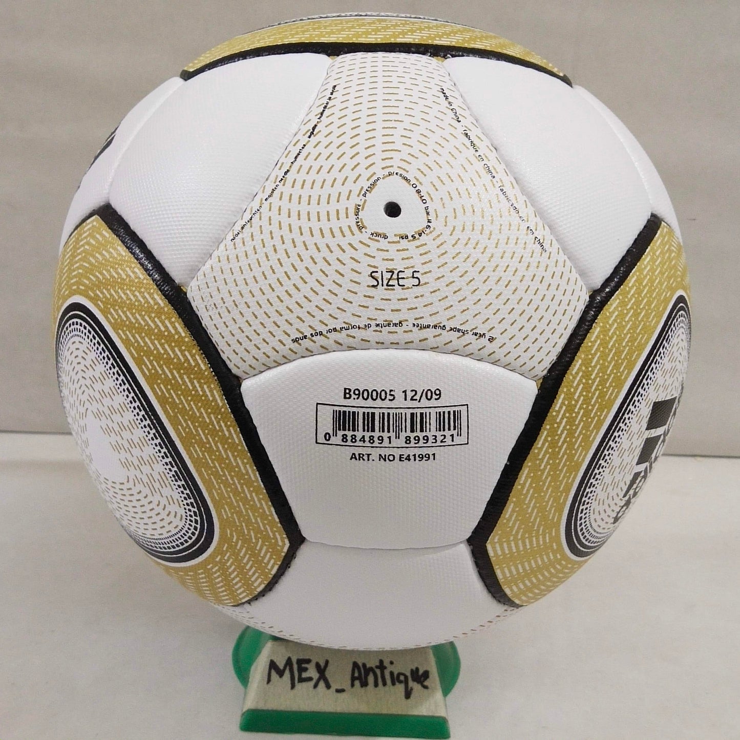 Adidas Jo'bulani | Final Ball | 2010 FIFA World Cup Ball | SIZE 5 02
