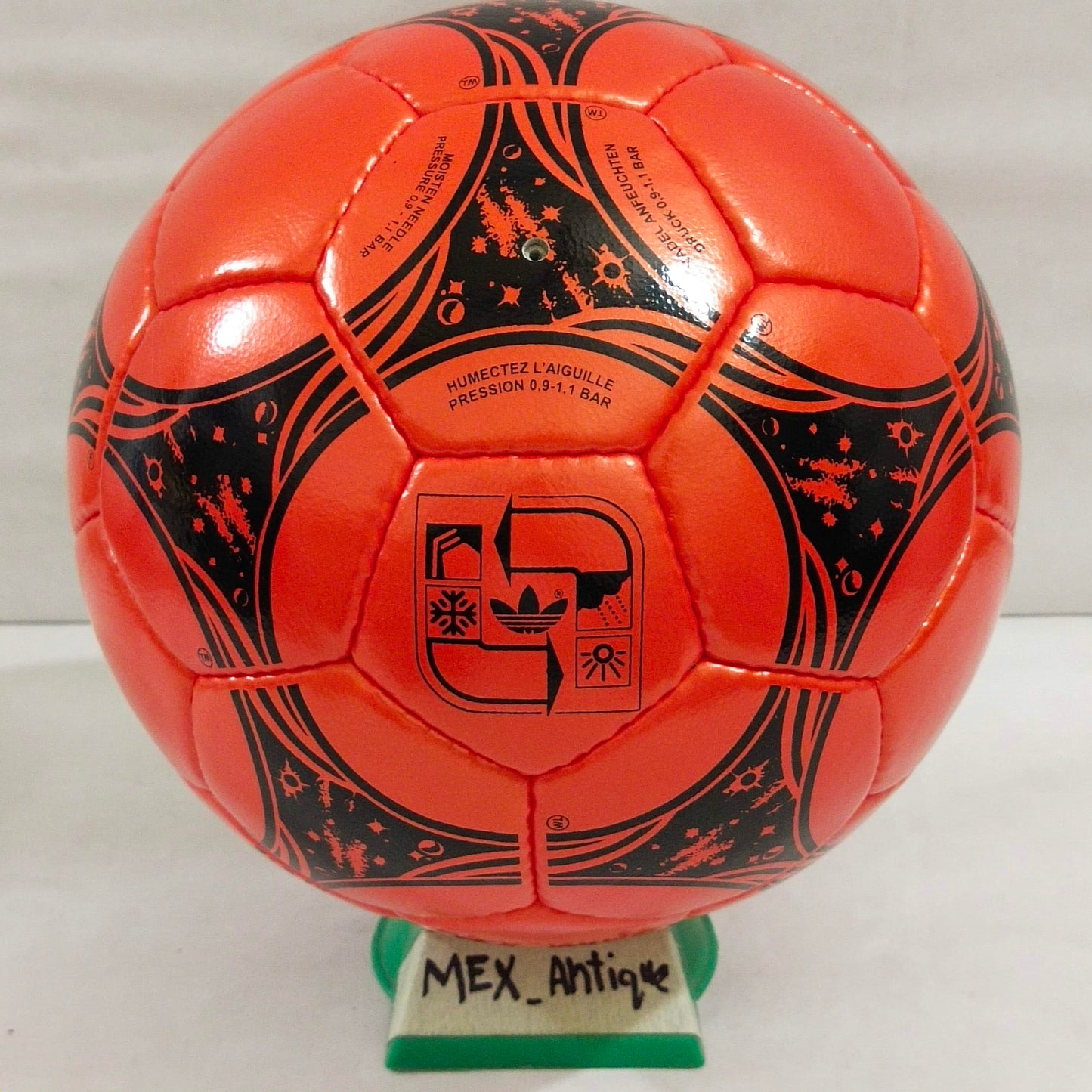 Adidas Questra | FIFA World Cup 1994 | Official Winter Ball | SIZE 5 02