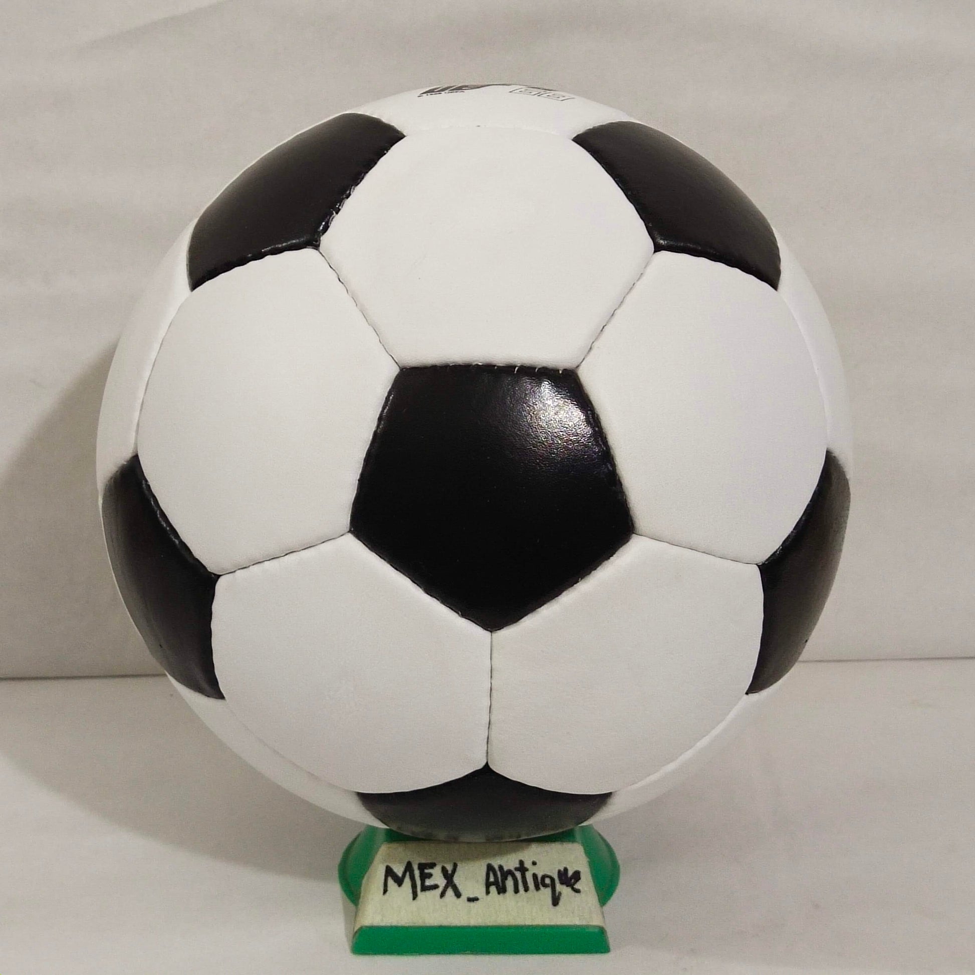 Adidas Telstar Durlast | 1968 | UEFA Europa League | Official Match Ball | Size 5 05