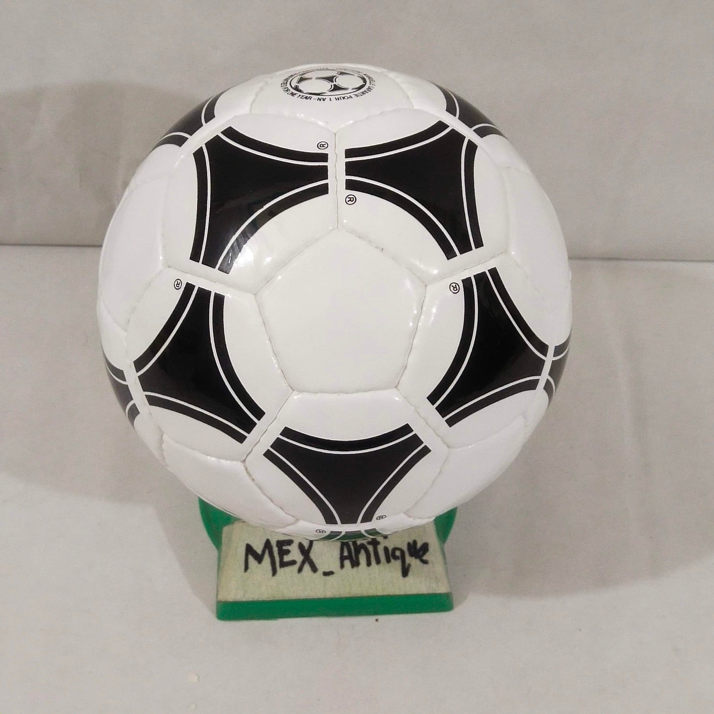 Adidas Tango Espana mini | FIFA World Cup 1982 | Mini Ball 03