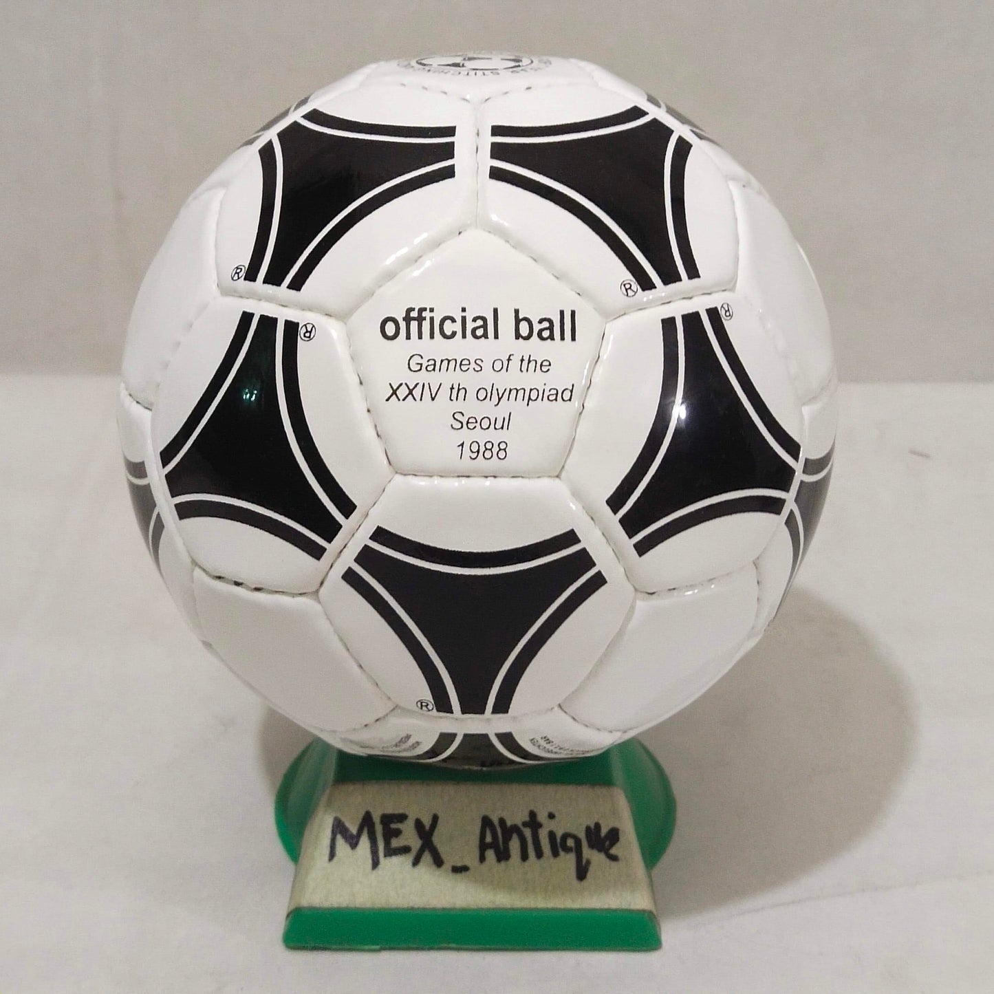 Adidas Tango Seoul Mini | 1988 Summer Olympics | Mini Ball 06