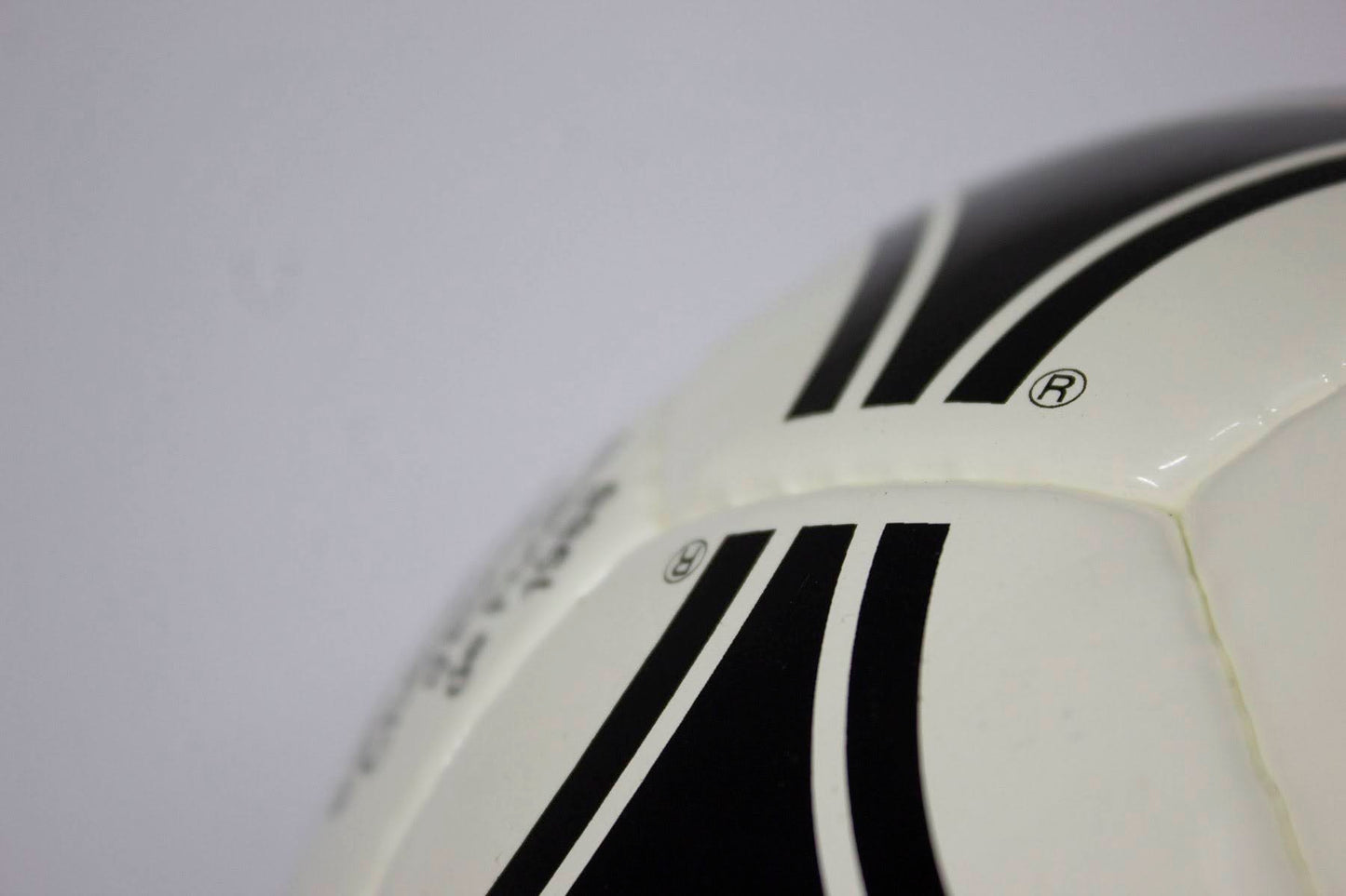 Adidas Tango Europa | 1988 | UEFA Europa League | Official Match Ball | Size 5 06