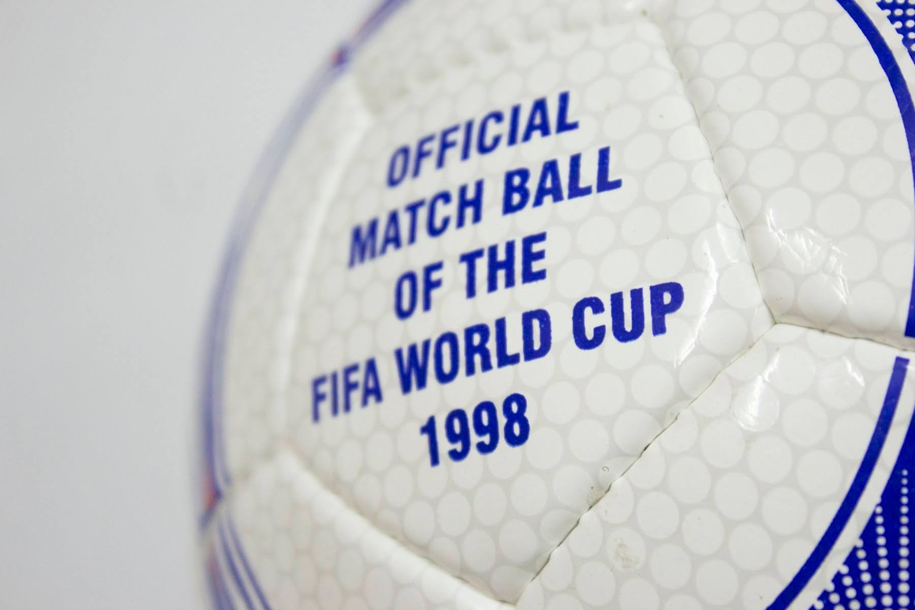 Adidas Tricolore | 1998 FIFA World Cup Ball | SIZE 5 08