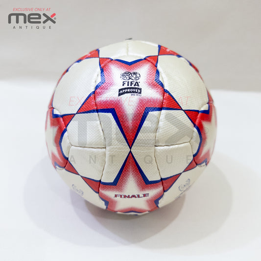 Adidas Finale Paris Mini | Final Ball | 2005-2006 | UEFA Champions League Ball | Size 1 02