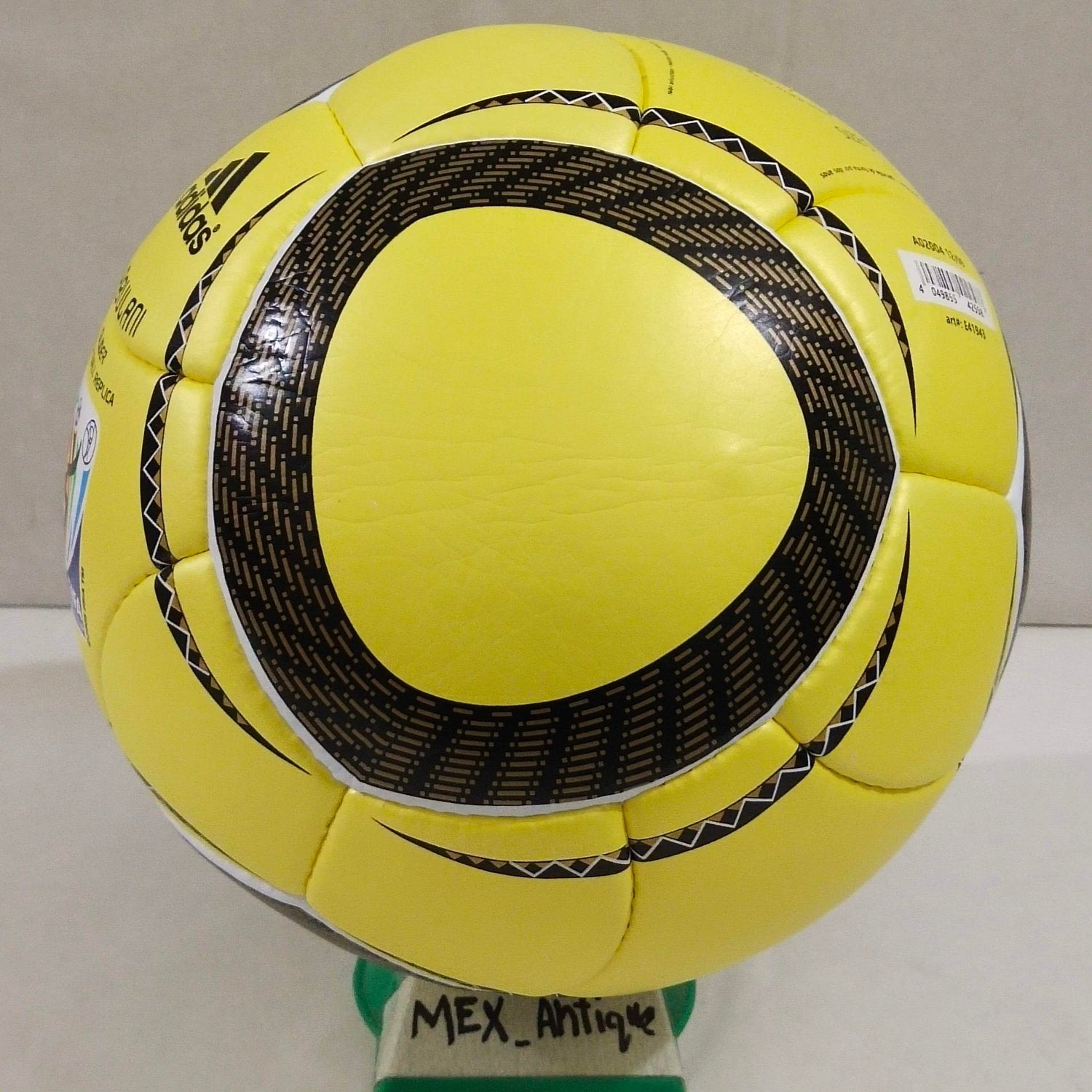 Adidas Jabulani Glider | FIFA World Cup 2010 | Fluro Flare Edition | SIZE 5 02