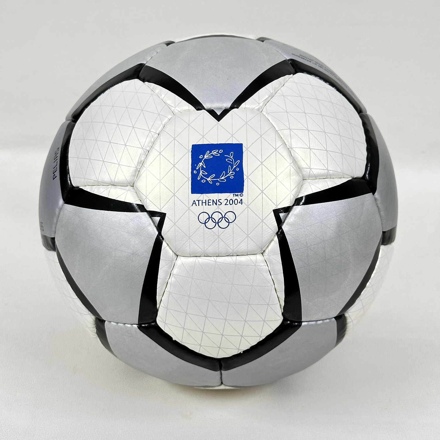 Adidas Pelias | Men's Match Ball | Summer Olympics | 2004 | Size 5 04