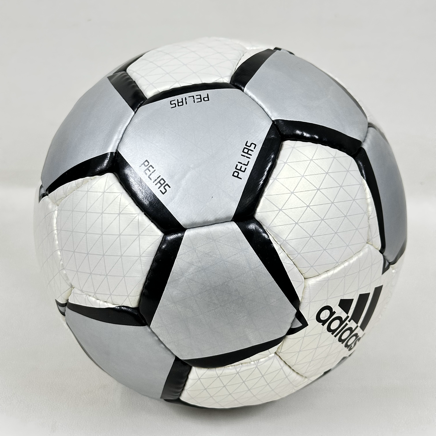 Adidas Pelias | Women's Match Ball | Summer Olympics | 2004 | Size 5 02