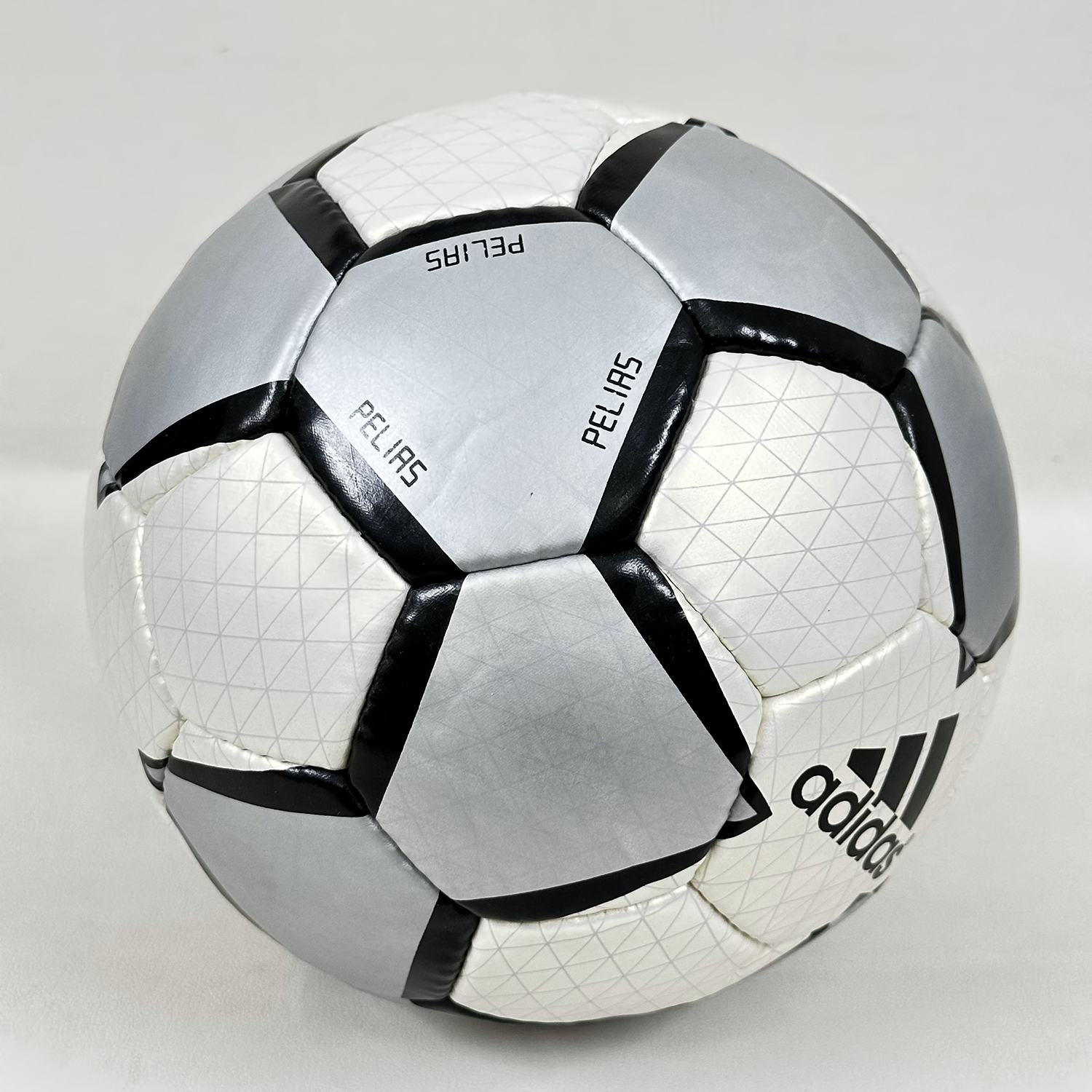 Adidas Pelias | Women's Match Ball | Summer Olympics | 2004 | Size 5 02