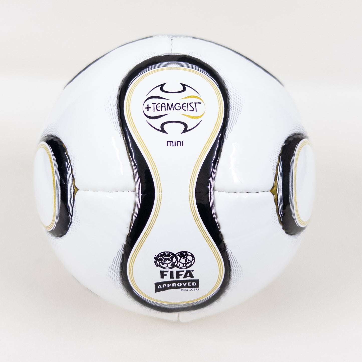 Adidas Teamgeist MINI Ball | France VS Portugal | 2006 FIFA World Cup Ball 02