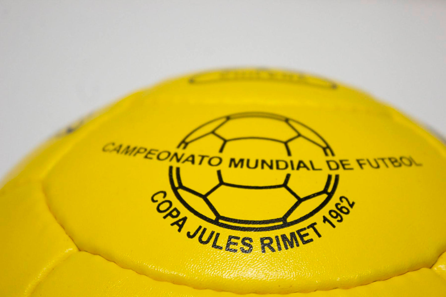 Mr Crack Ball | 1962 FIFA World Cup Ball | GENIUNE LEATHER SIZE 5 03