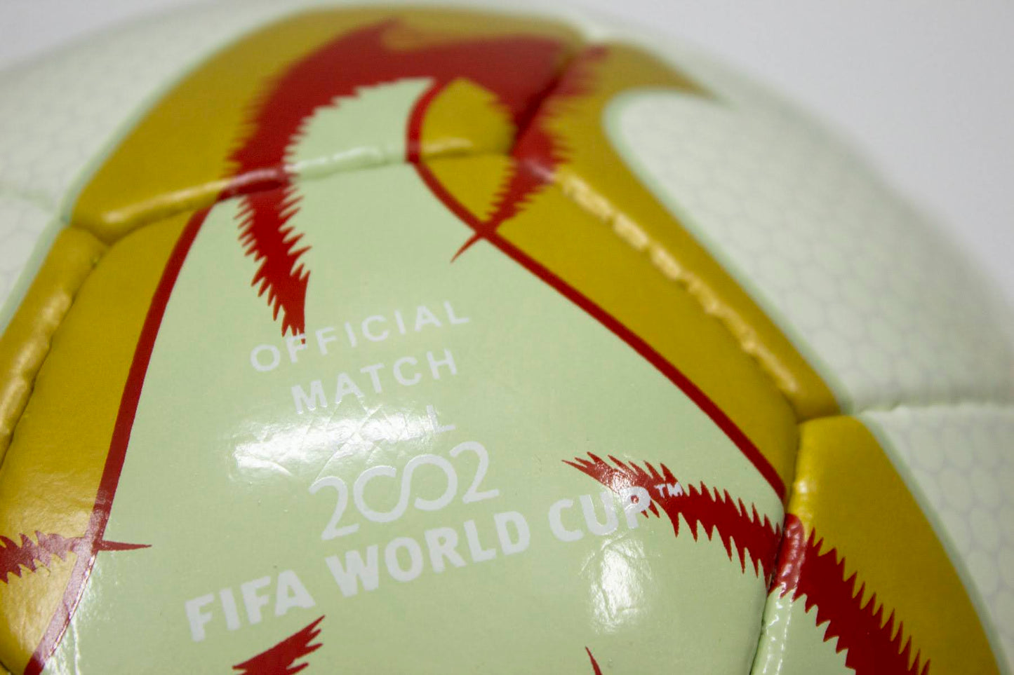 Adidas Fevernova | 2002 FIFA World Cup Ball | Light Green SIZE 5 06