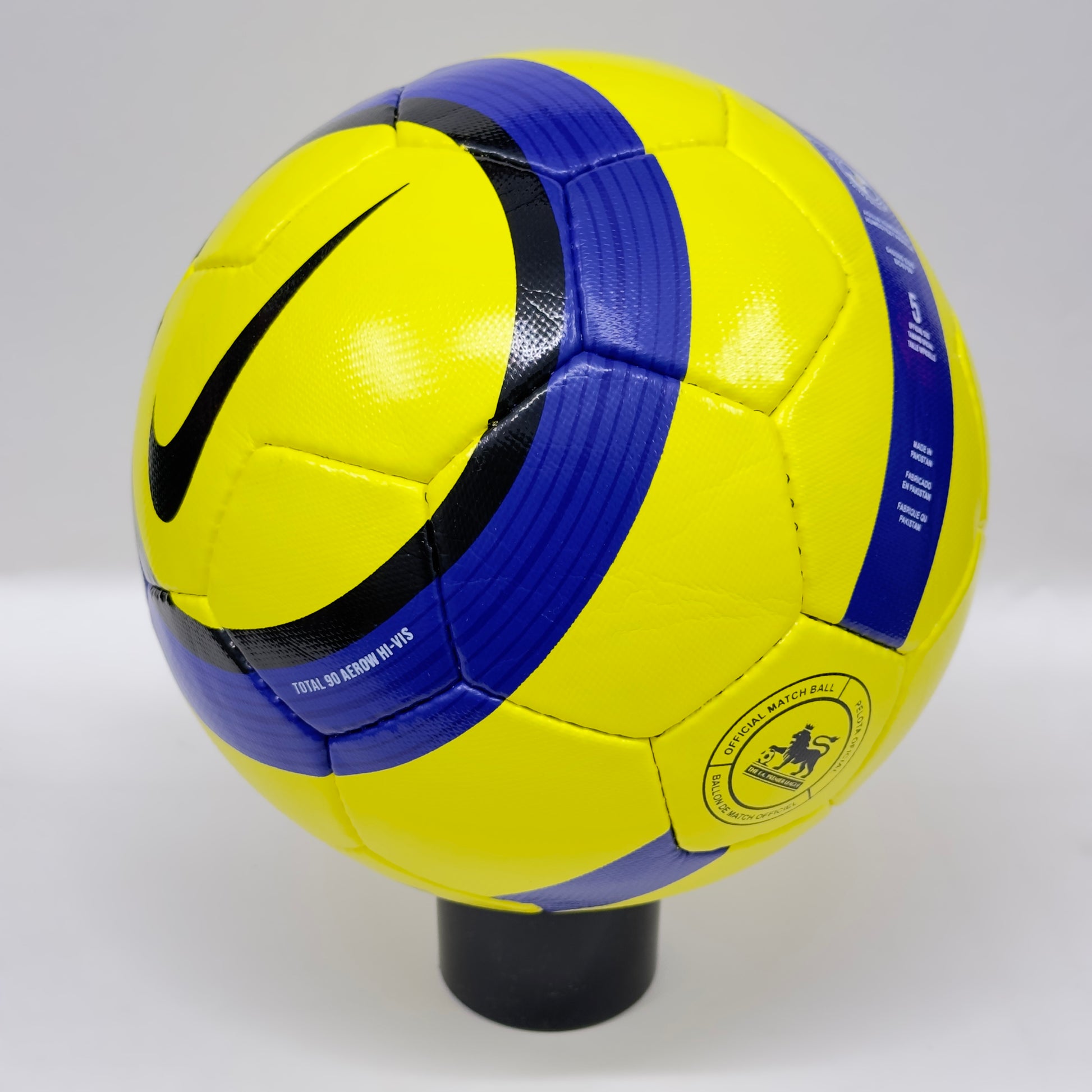 Nike Total 90 Aerow Hi-Vis The FA Premier League l 2005 Size