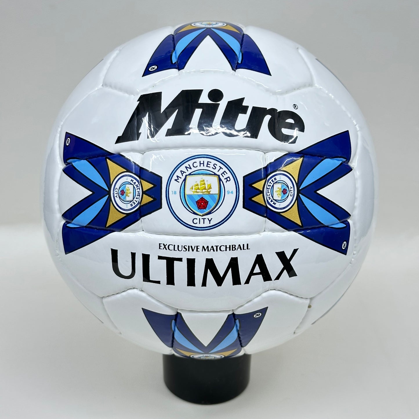 Mitre Ultimax | Manchester City | Size 5 01