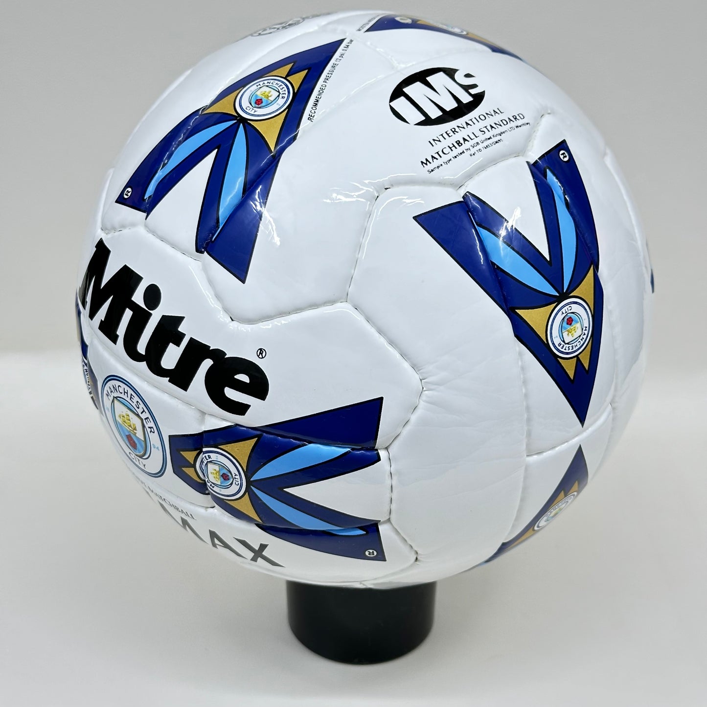 Mitre Ultimax | Manchester City | Size 5 04