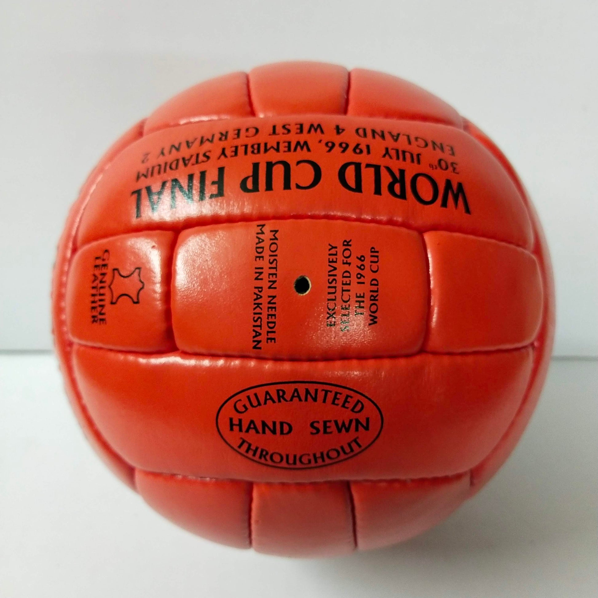 Slazenger Four Star 25 | 1966 FIFA World Cup Ball | GENIUNE LEATHER SIZE 5 05