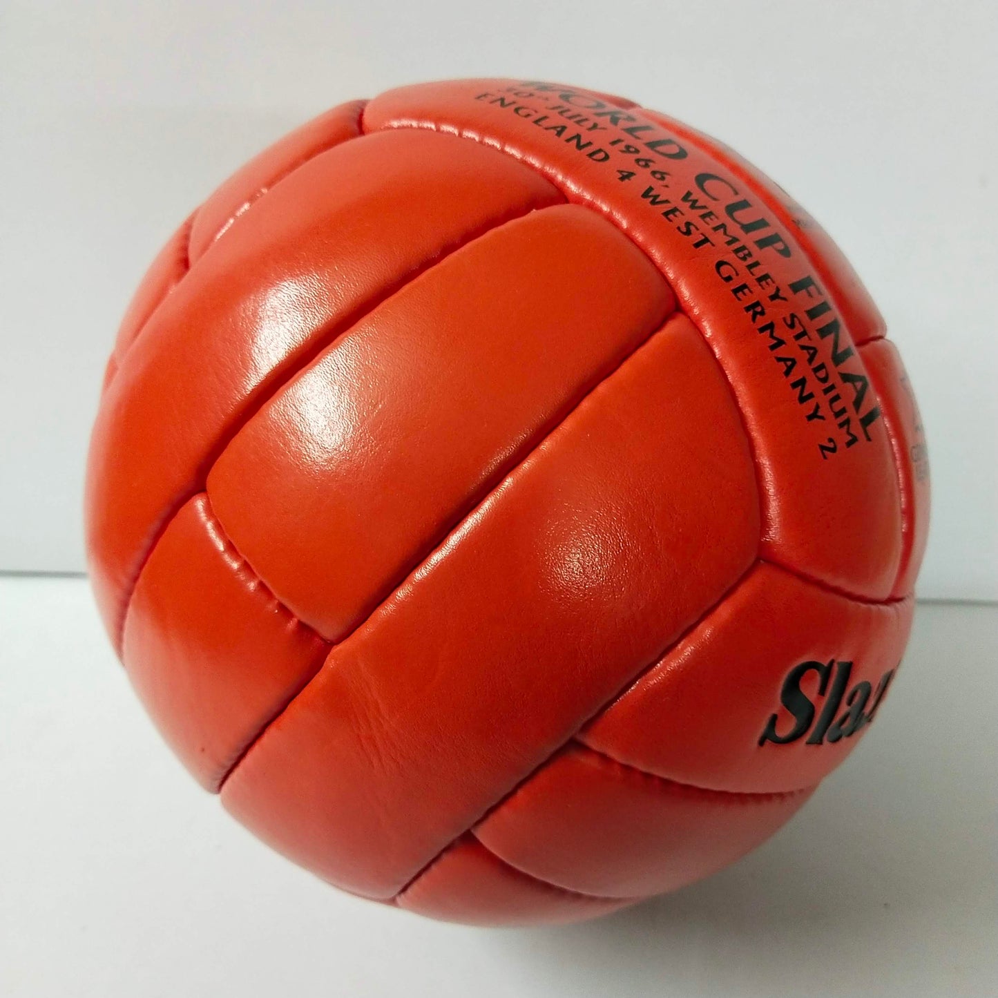 Slazenger Four Star 25 | 1966 FIFA World Cup Ball | GENIUNE LEATHER SIZE 5 07