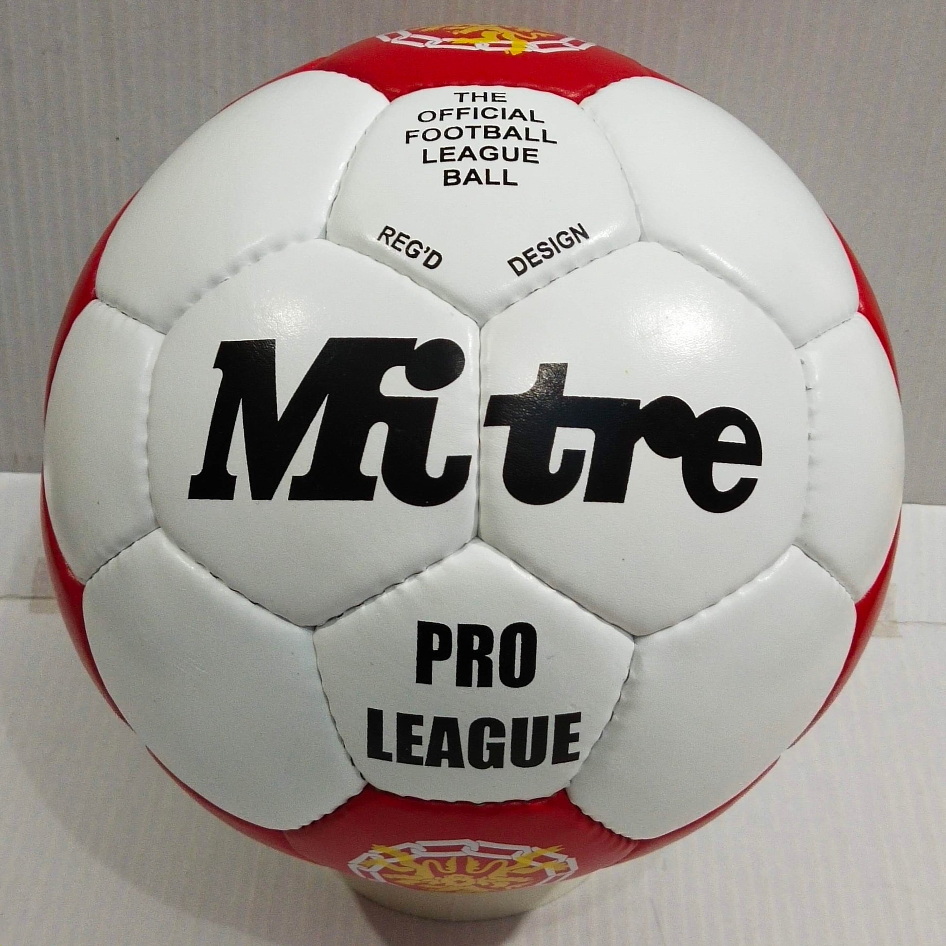 Mitre | Pro League | 1979 | The Official Football League | Genuine Leather | Size 5 01