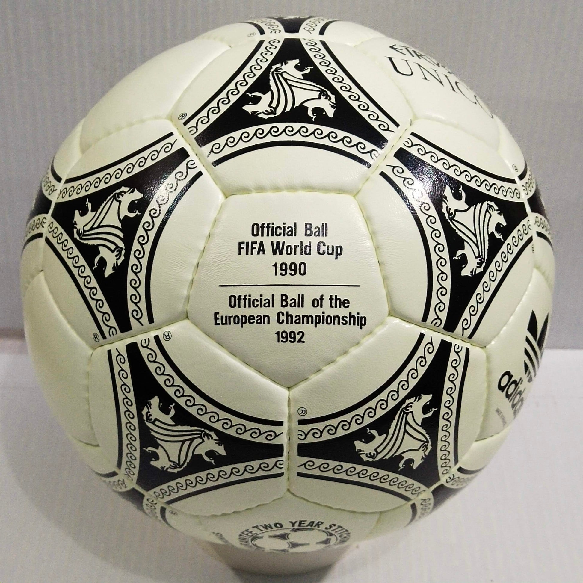 Adidas Etrusco Unico | 1990 FIFA World Cup Ball | Genuine Leather Off White SIZE 5 02