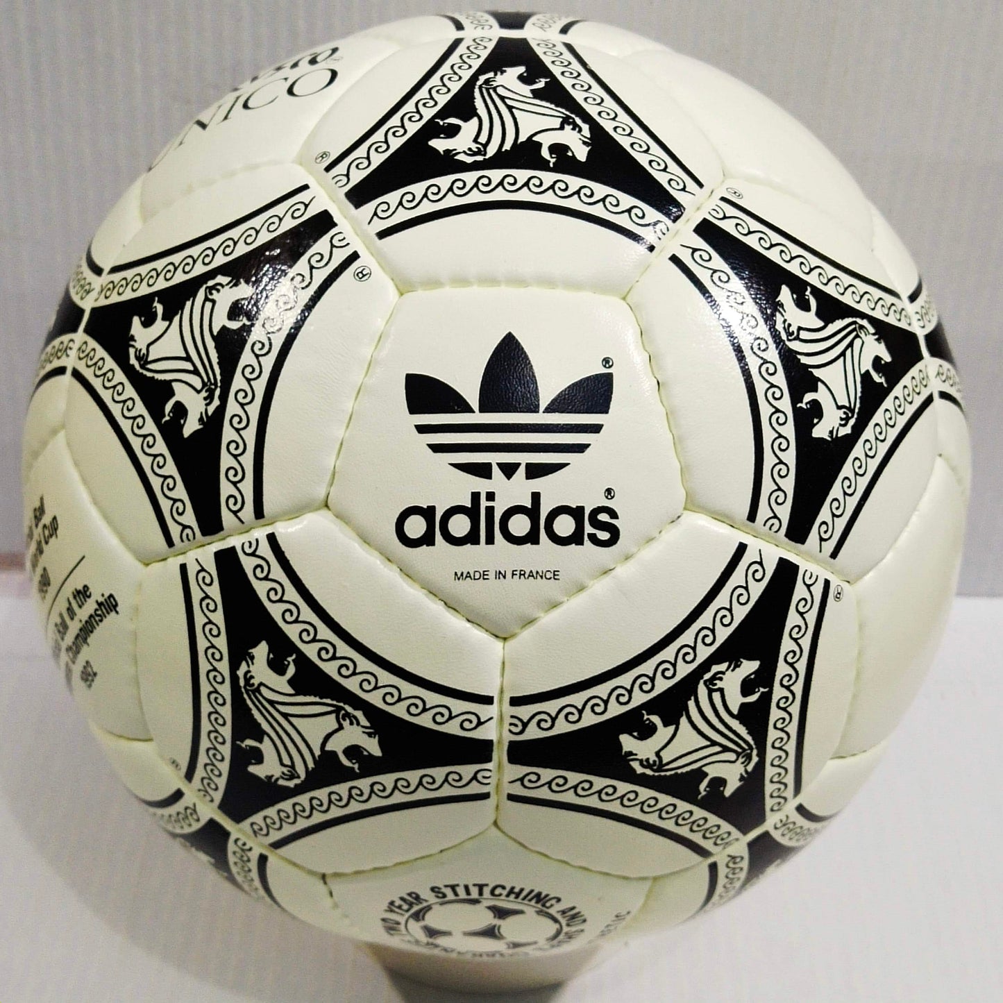 Adidas Etrusco Unico | 1990 FIFA World Cup Ball | Genuine Leather Off White SIZE 5 03