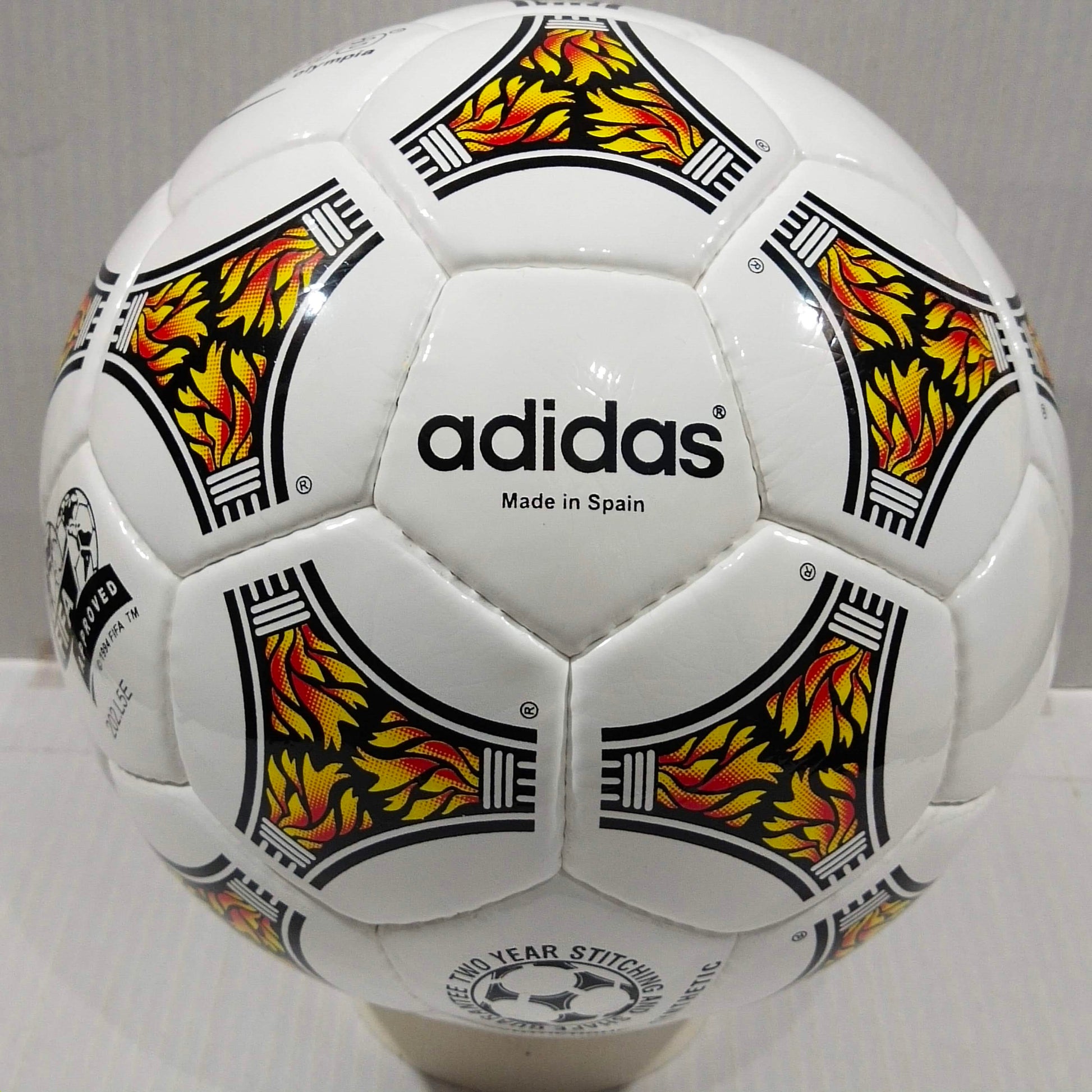 Adidas Questra Olympia | Official Summer Olympics Football United States | 1996 | Size 5 04