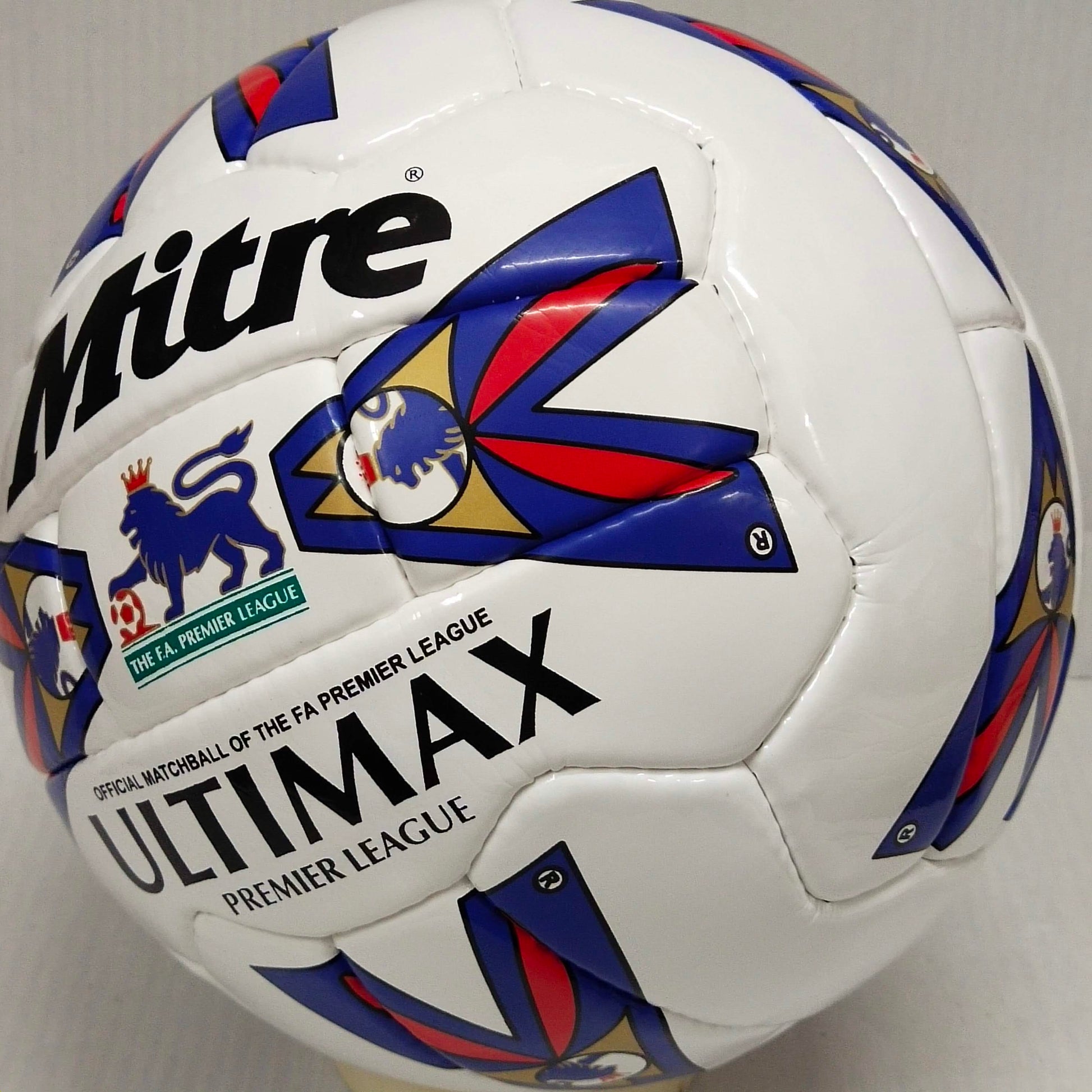 Mitre Ultimax | 1995 | The FA Premier League | Size 5 06