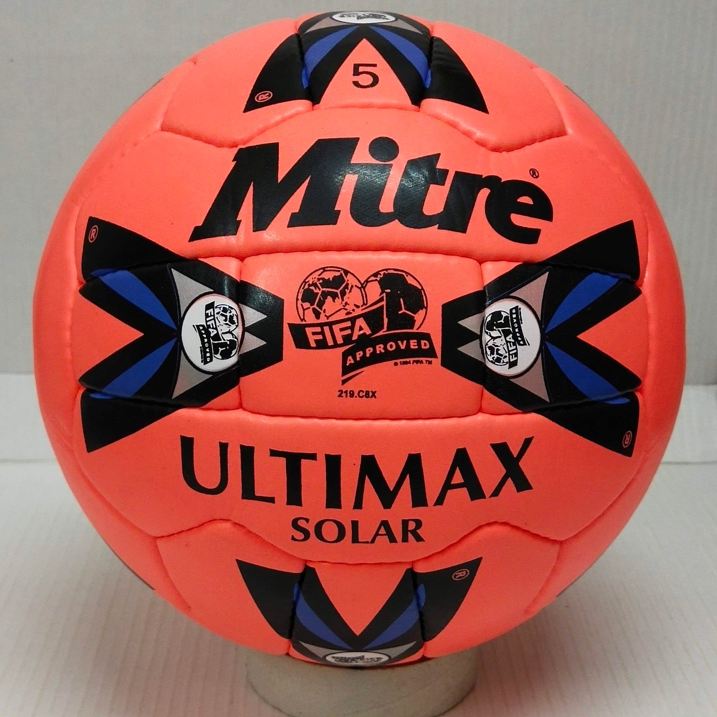 Mitre Ultimax Solar | 90s | FIFA official approved Football | Size 5 01