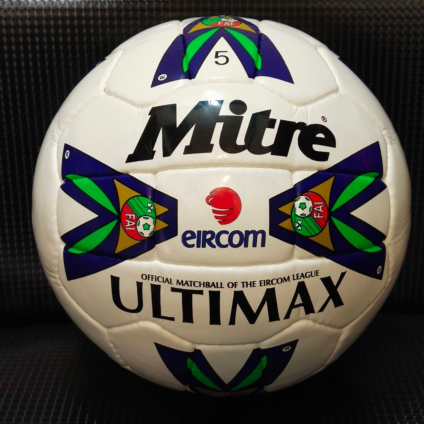 Mitre Ultimax | Eircom | 90s | The Eircom League | Size 5 01