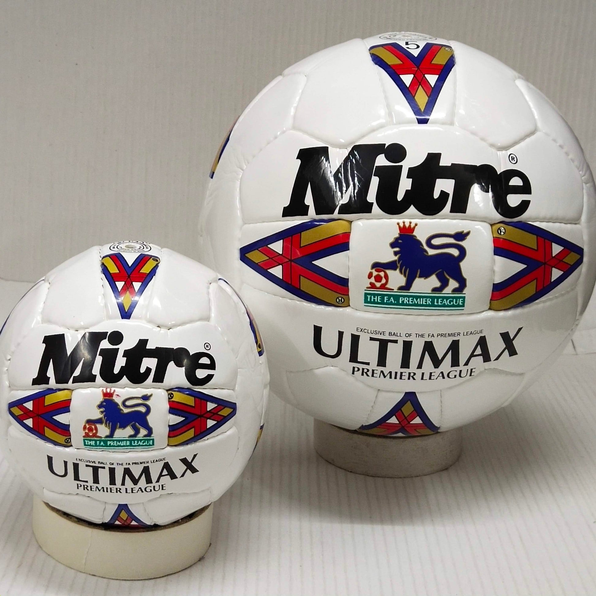 Adidas Telstar Durlast Mini | 1970 | Mini Ball | FIFA World Cup Ball-3