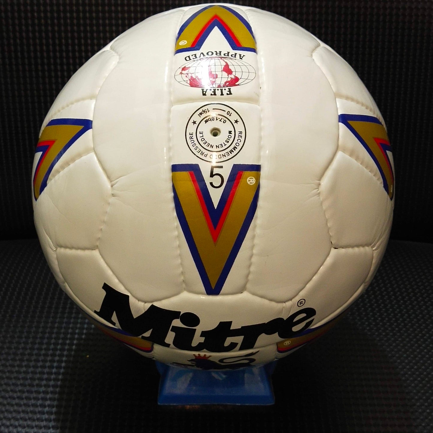 Mitre Pro Max Premier League | 90s | The FA Premier League | Size 5 02