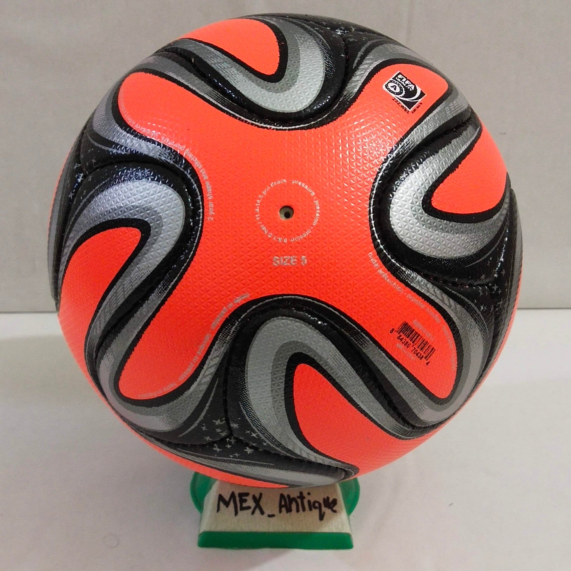 Adidas Brazuca | FIFA World Cup 2014 l OMB Winter Ball | Power Orange | SIZE 5 02