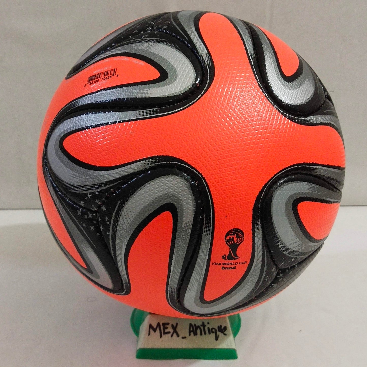 Adidas Brazuca | FIFA World Cup 2014 l OMB Winter Ball | Power Orange | SIZE 5 05