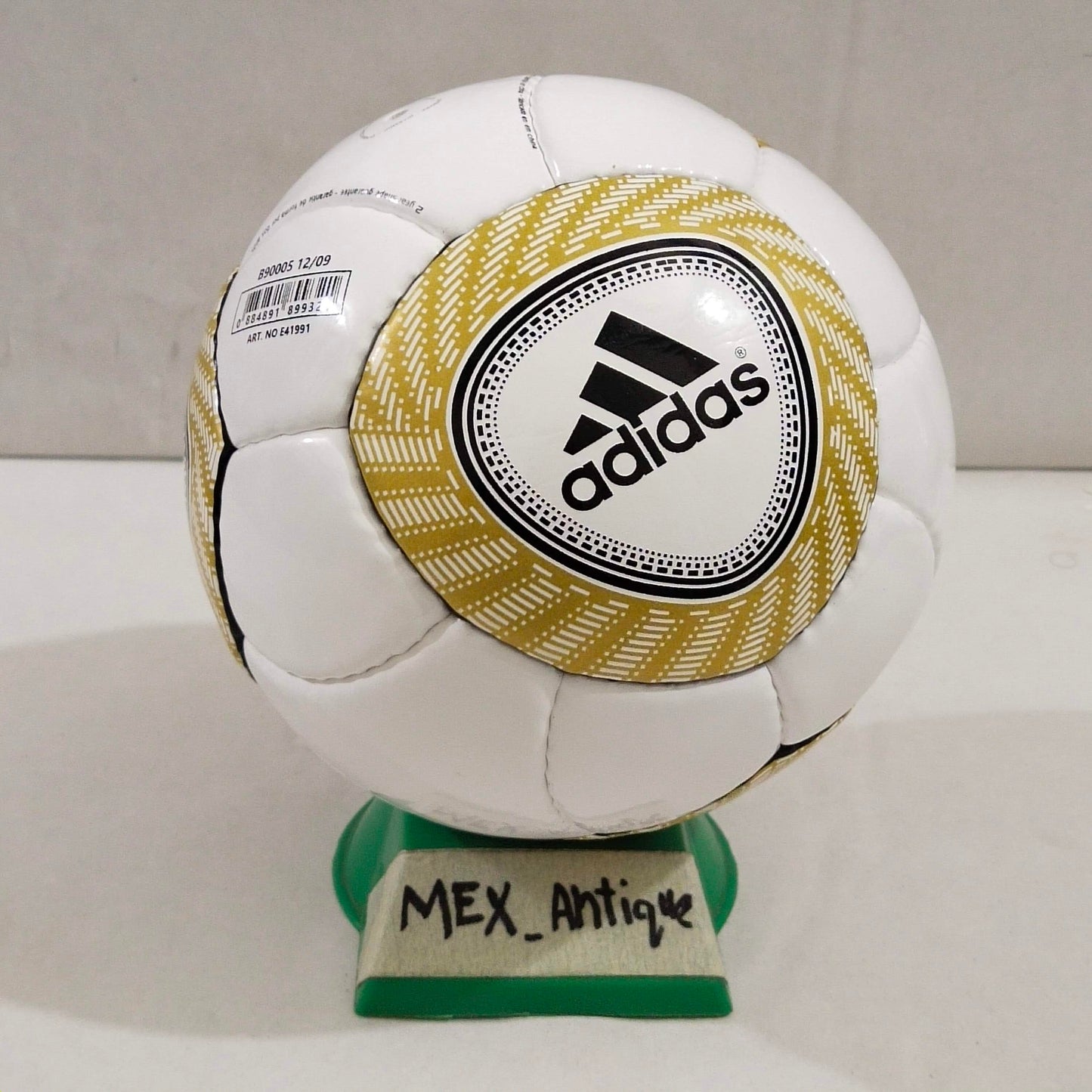 Adidas Jo'bulani Glider Mini | FIFA World Cup Ball 2010 | Mini Ball 03