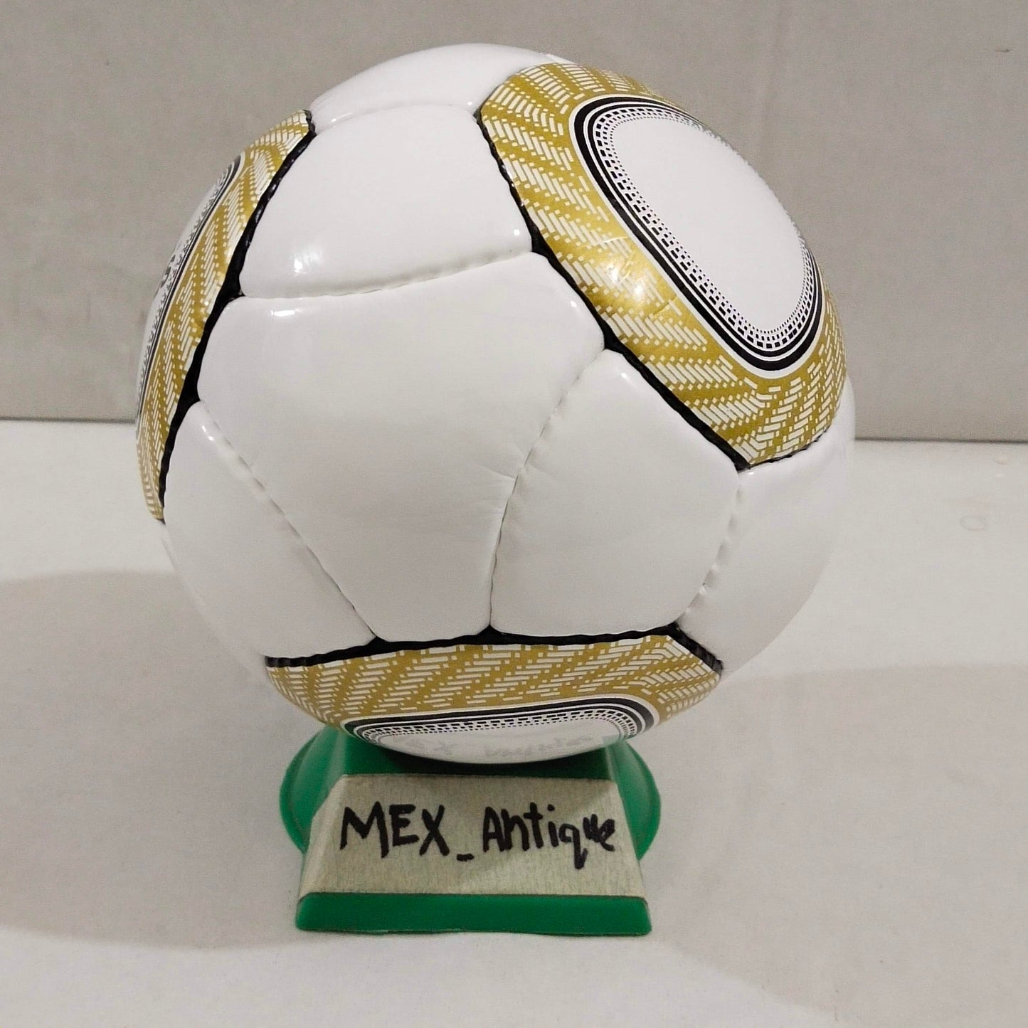 Adidas Jo'bulani Glider Mini | FIFA World Cup Ball 2010 | Mini Ball 04