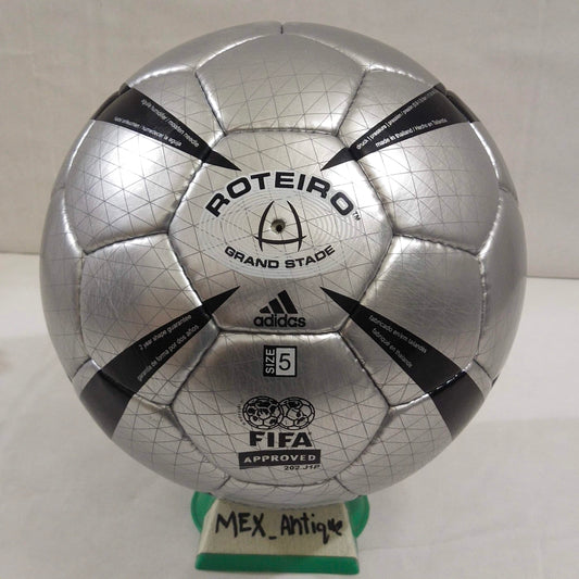 Adidas Roteiro Grand Stade | 2004 | UEFA Europa League | Official Match Ball | Size 5 02