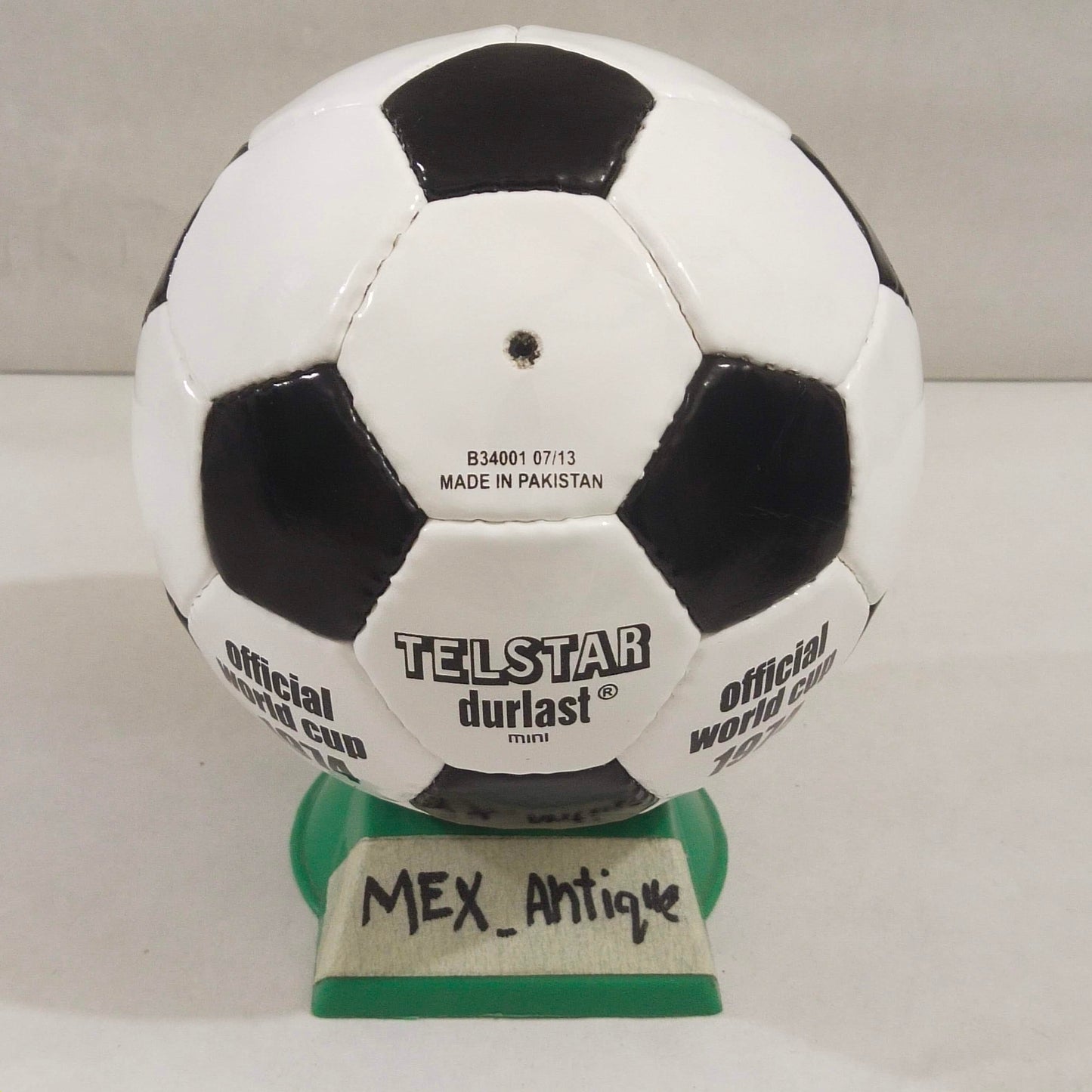 Adidas Telstar Durlast Mini | FIFA World Cup Ball 1974 | Mini Ball 02