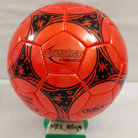 Adidas Questra | FIFA World Cup 1994 | Official Winter Ball | SIZE 5 01