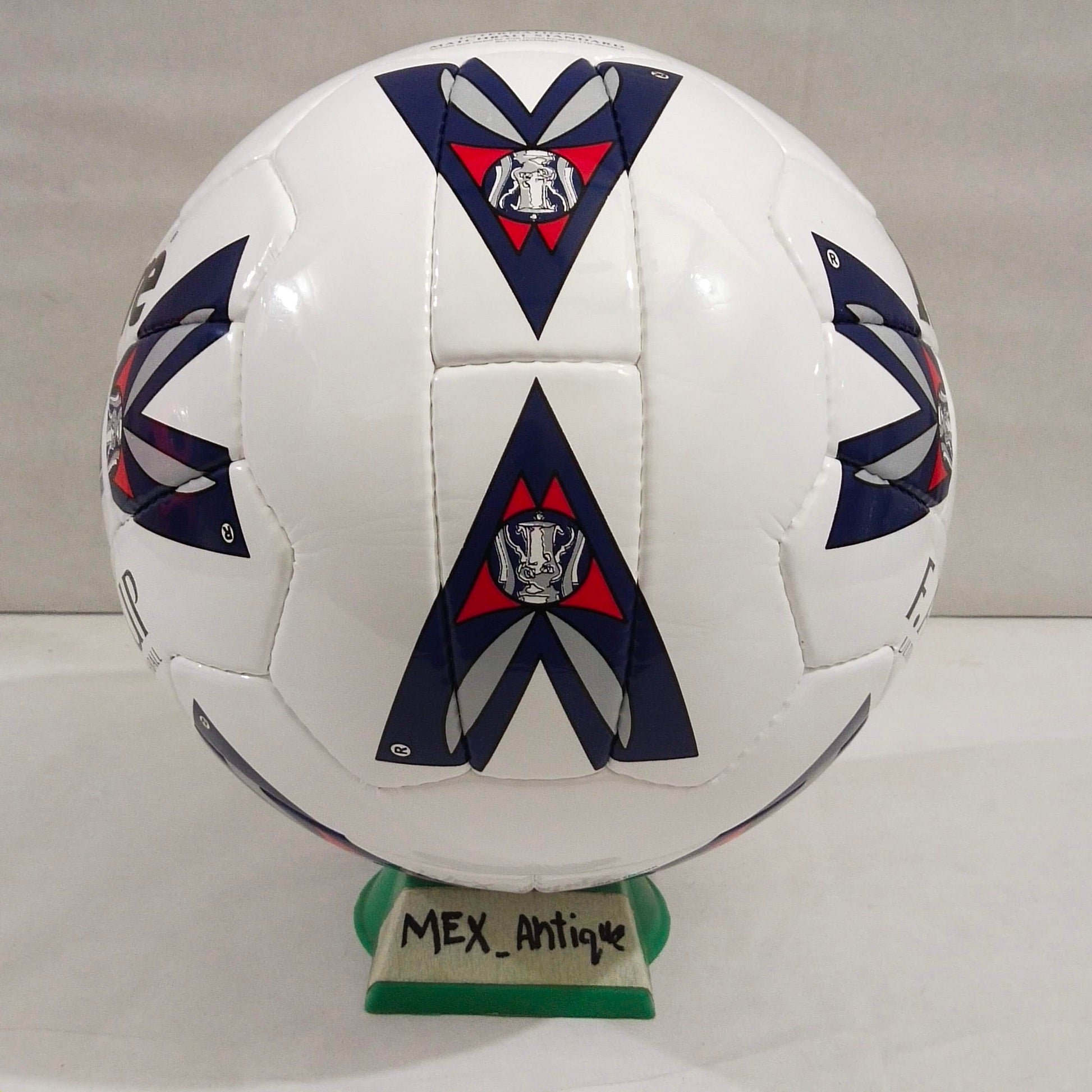 Mitre Ultimax | F.A. Cup Ultimax Matchball | 90s | The Football Association | Size 5 04