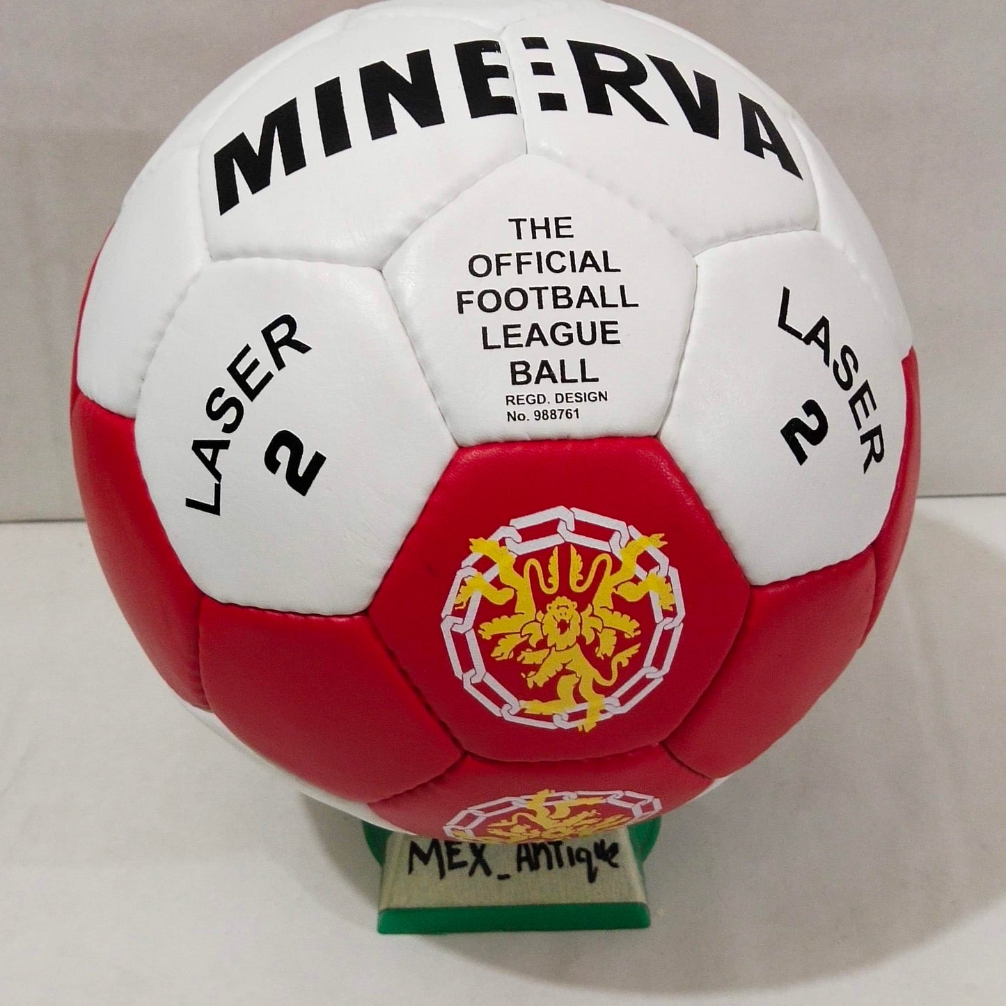 Minerva | Laser 2 | 1979-1982 | The Official Football League | Size 5 05